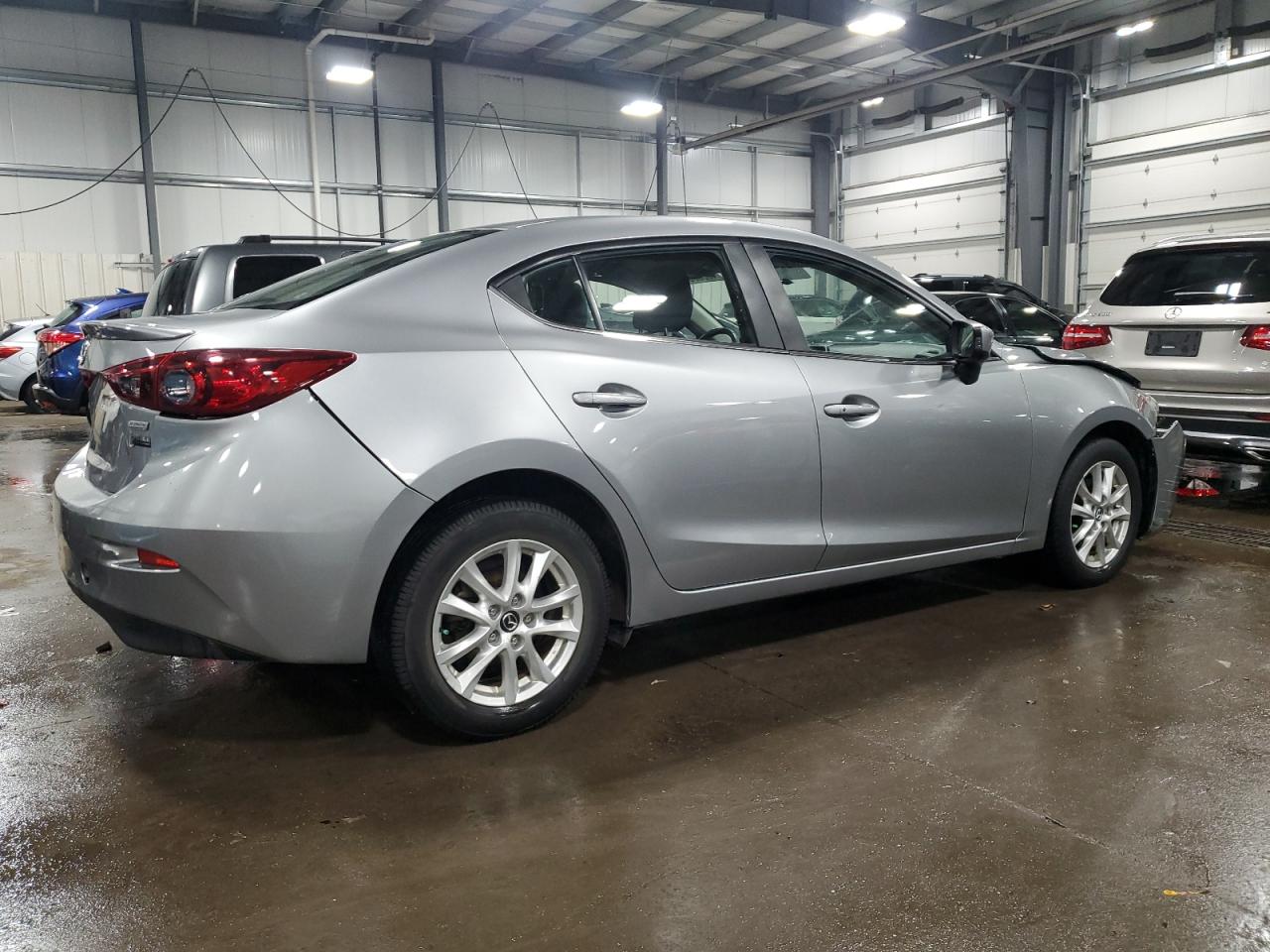 2014 Mazda 3 - Image 3
