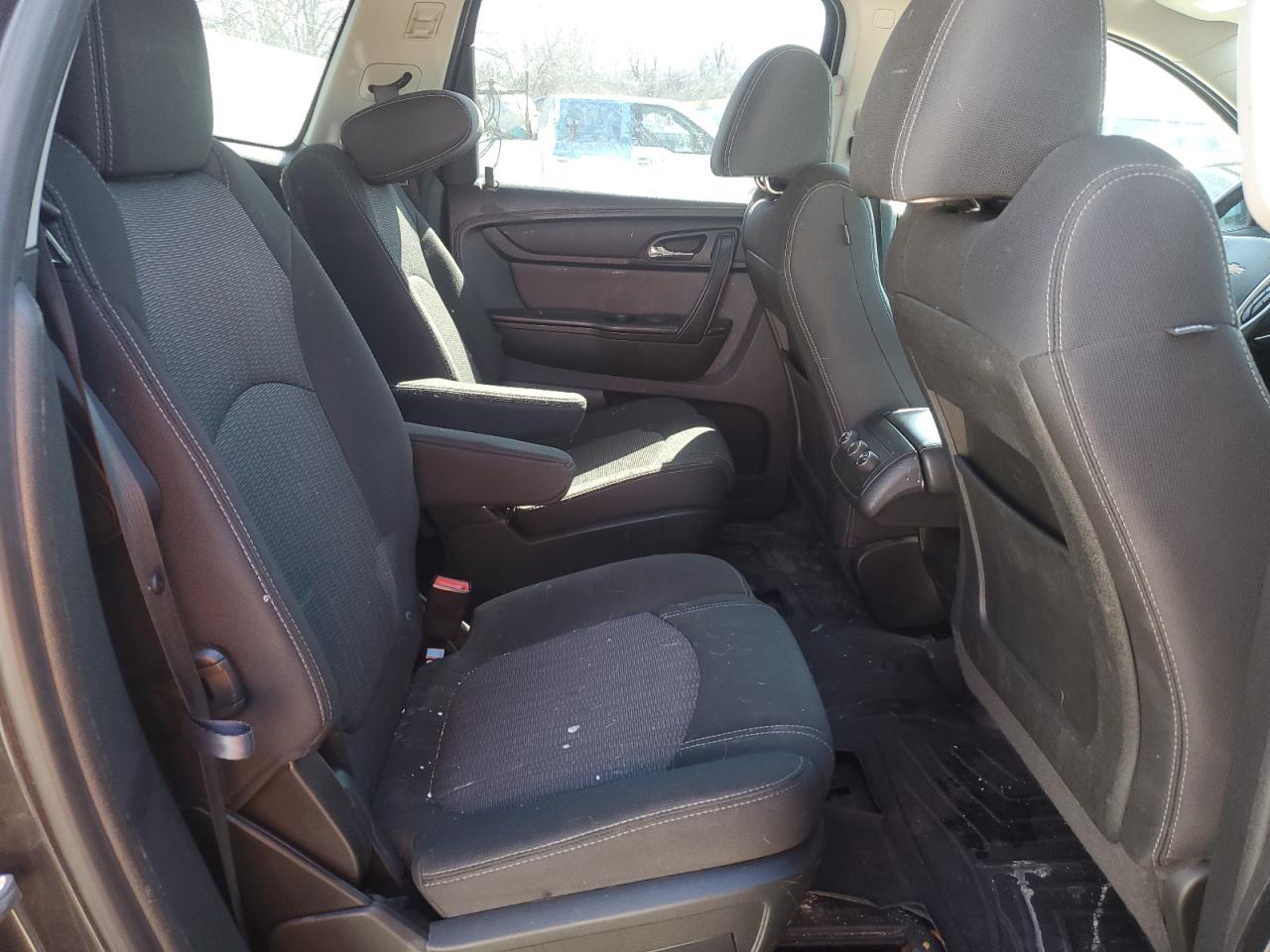 2013 Chevrolet Traverse - Image 11