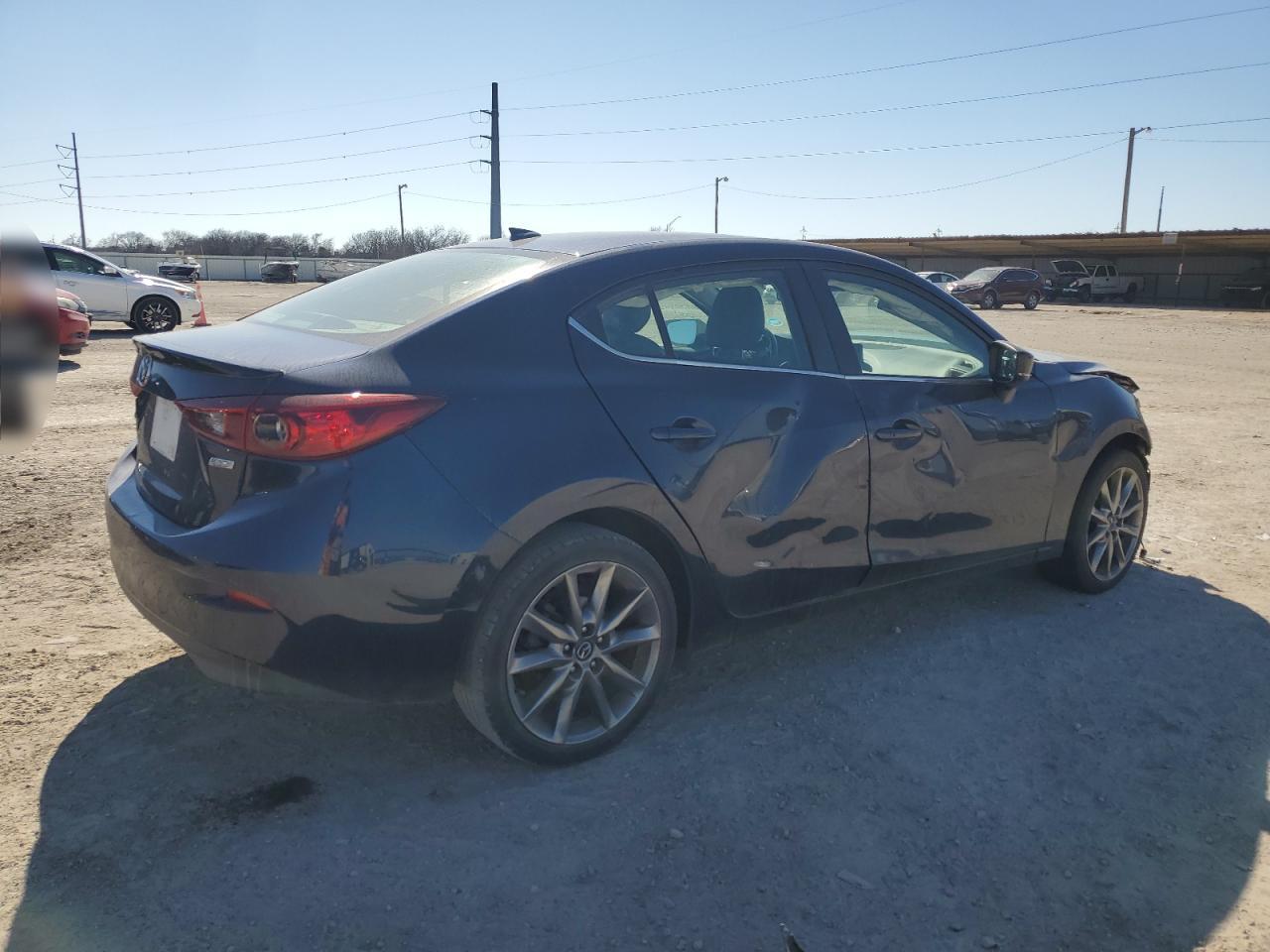 2018 Mazda 3 - Image 3