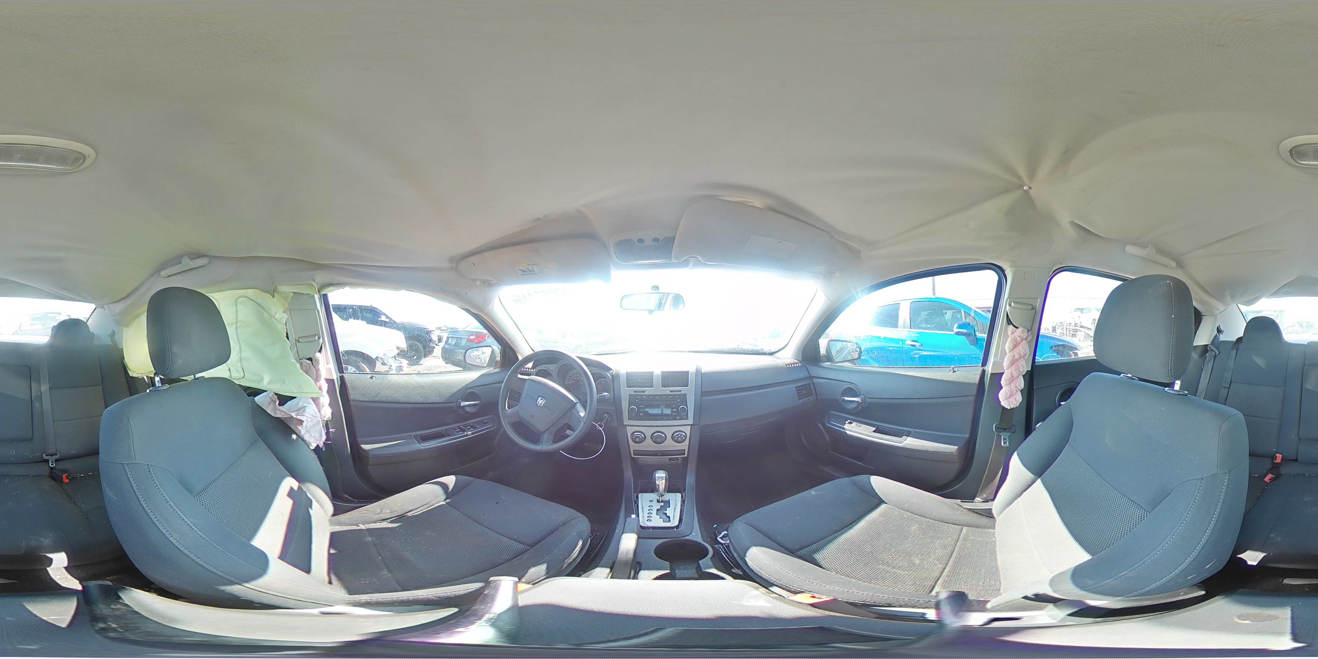 2010 Dodge Avenger - Image 13