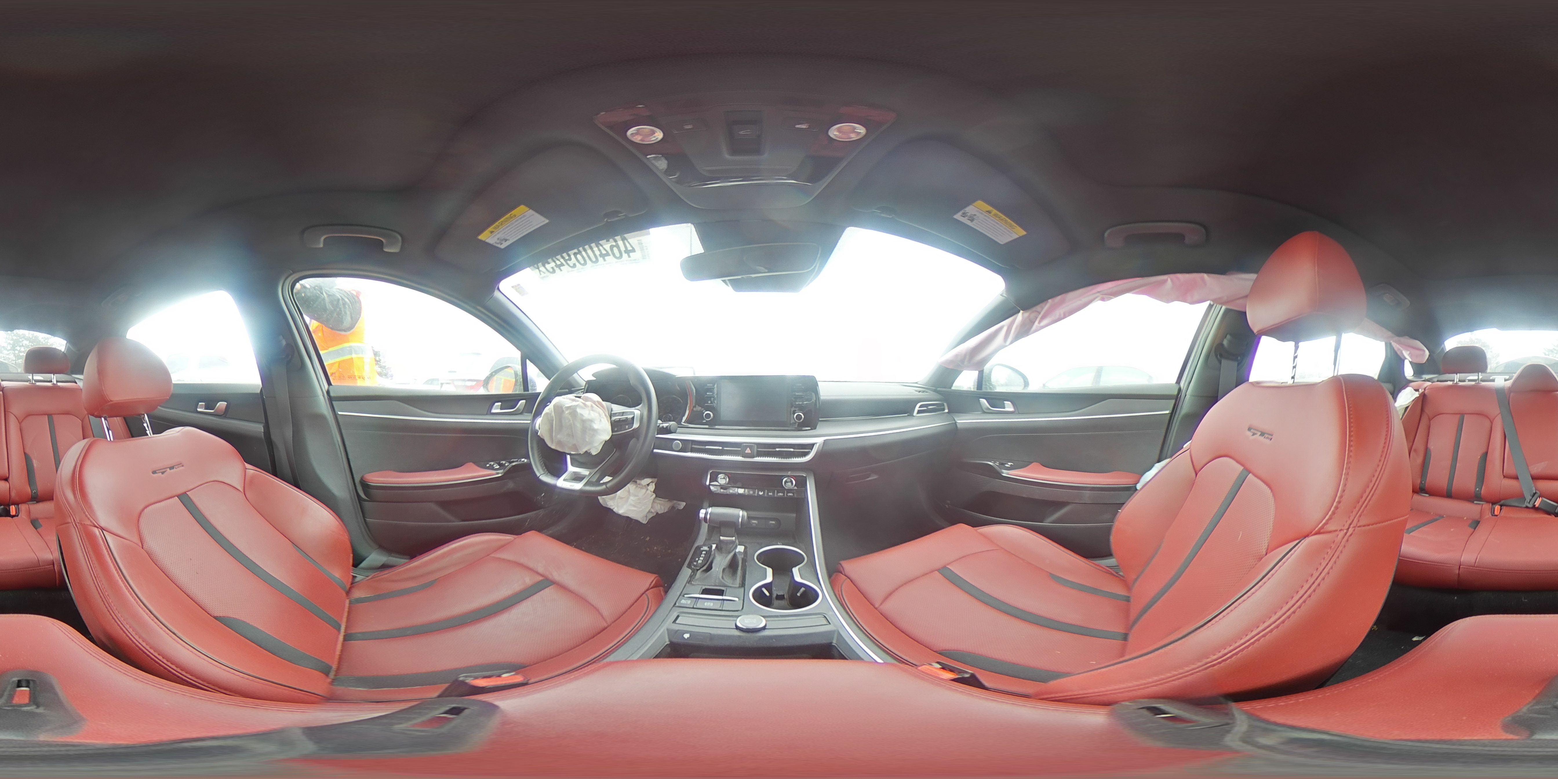 2021 Kia K5 - Image 13