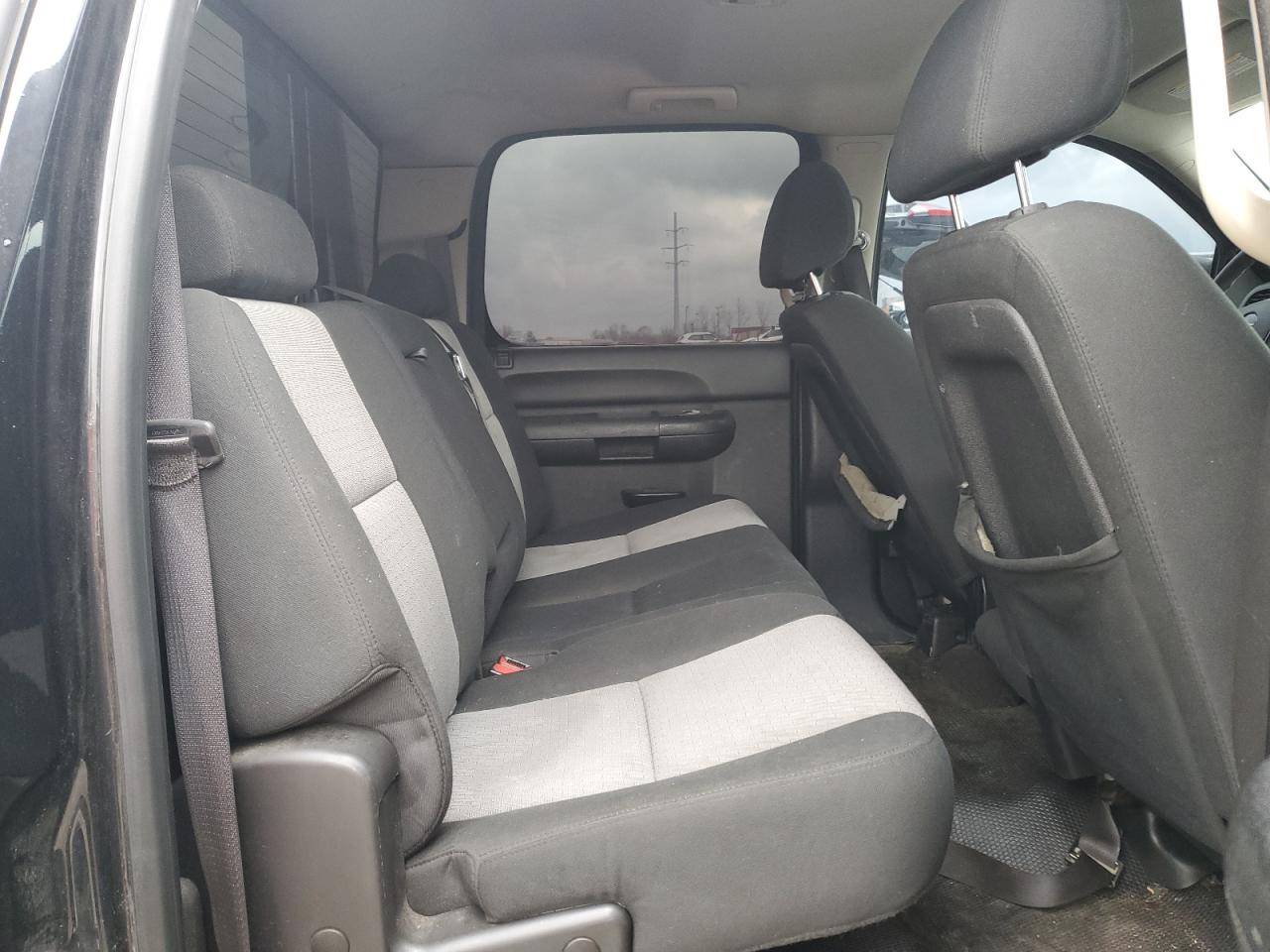 2009 GMC Sierra - Image 10