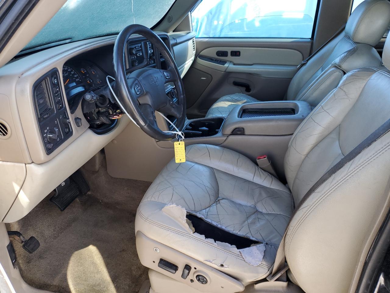 2003 Chevrolet Tahoe - Image 7
