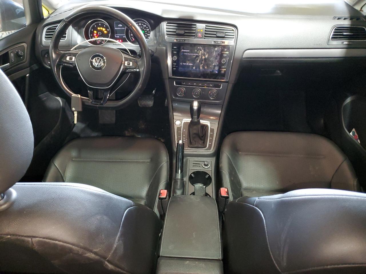 2018 Volkswagen Golf - Image 8