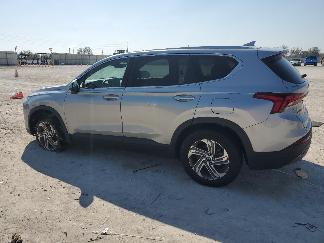2021 Hyundai Santa Fe - Image 2