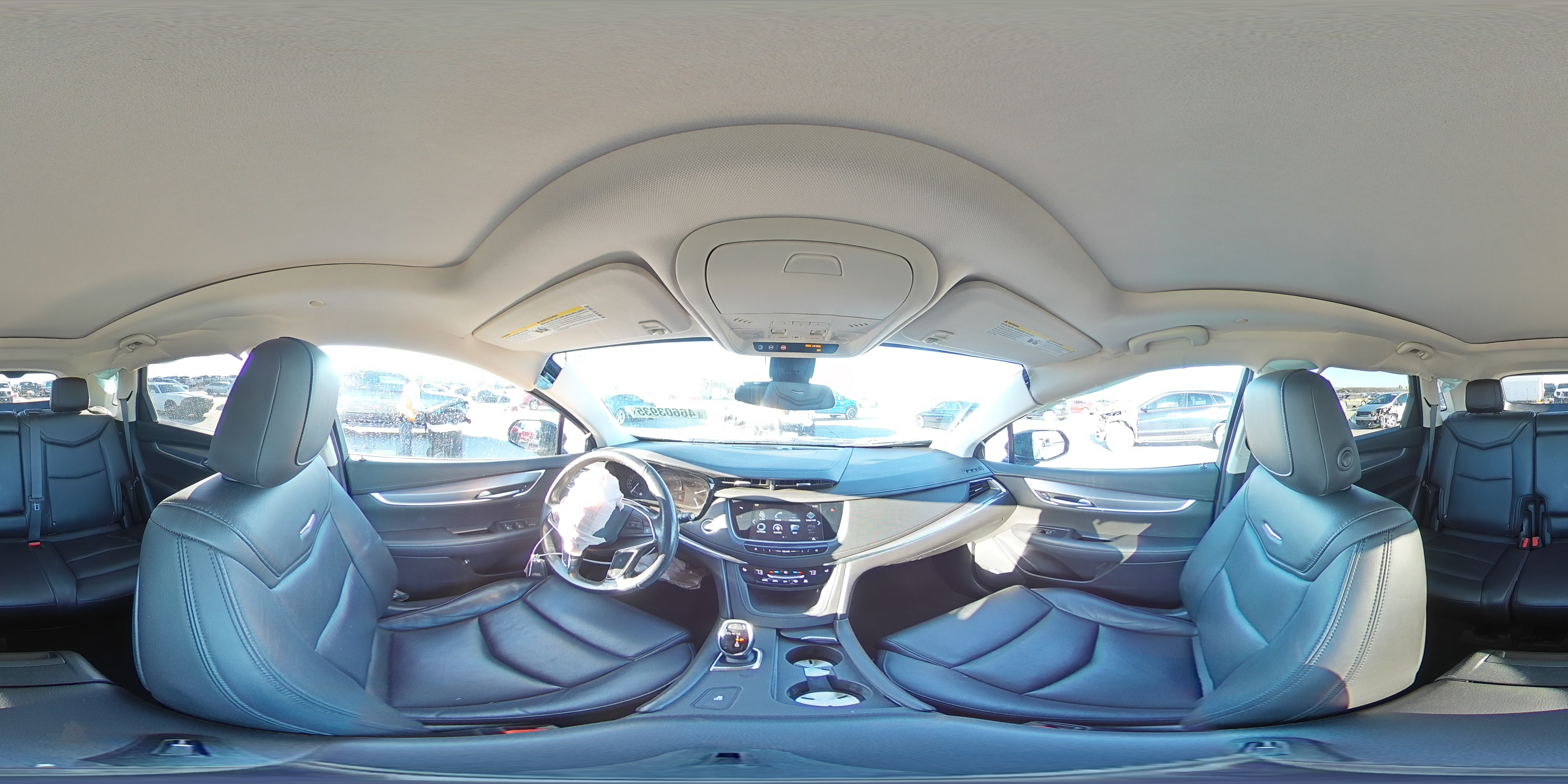 2019 Cadillac XT5 - Image 15