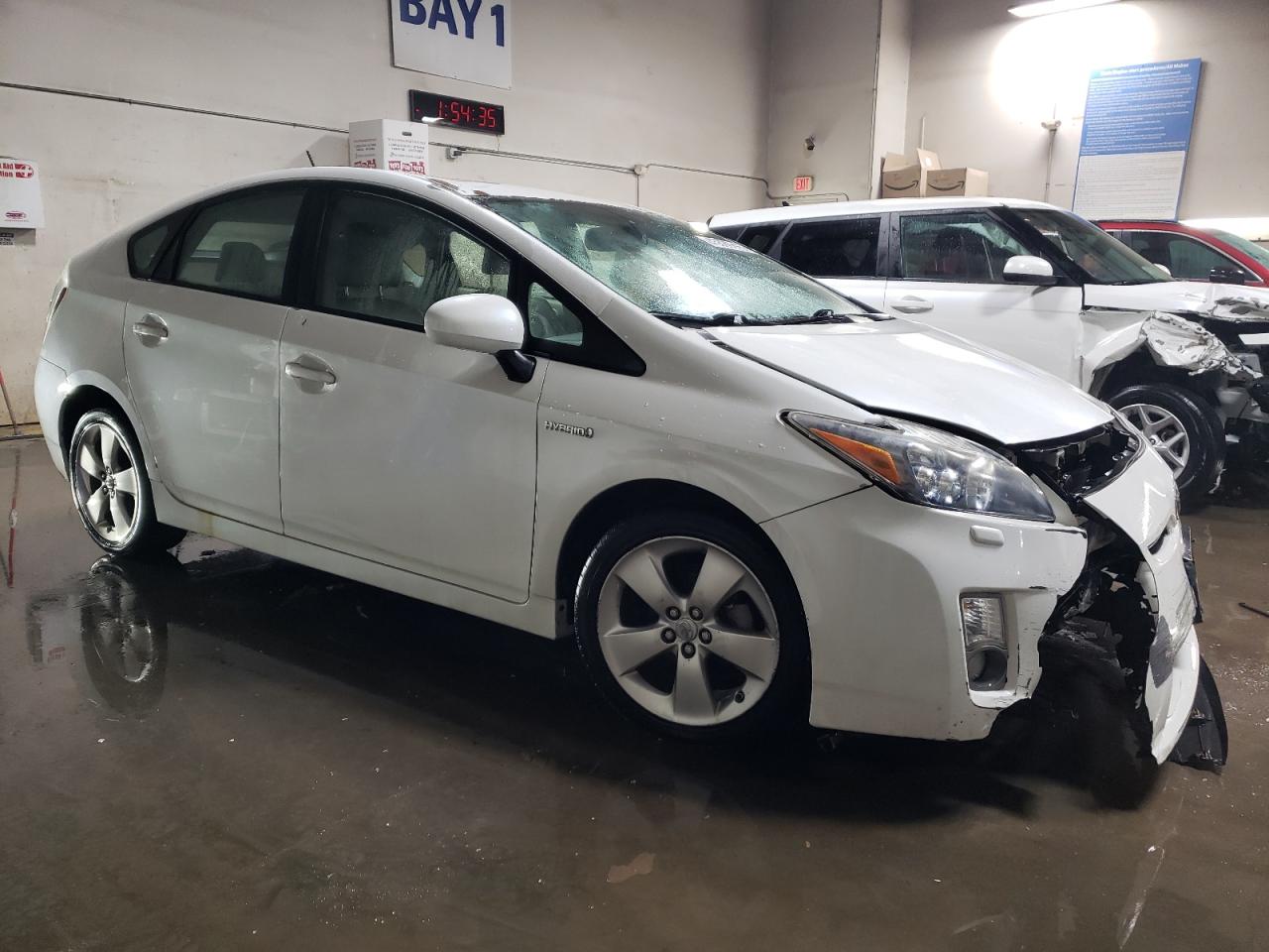 2010 Toyota Prius - Image 4