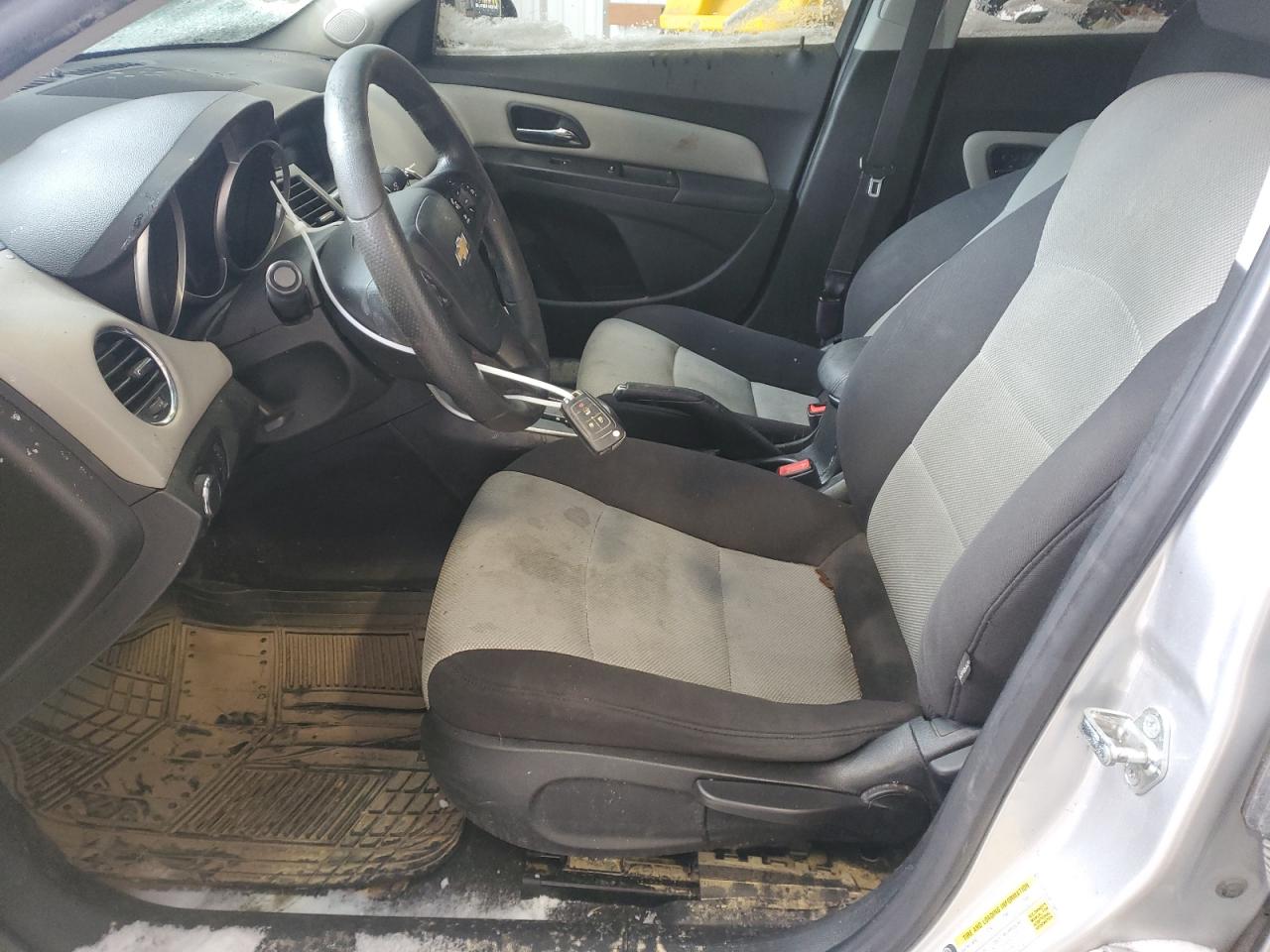 2015 Chevrolet Cruze - Image 7