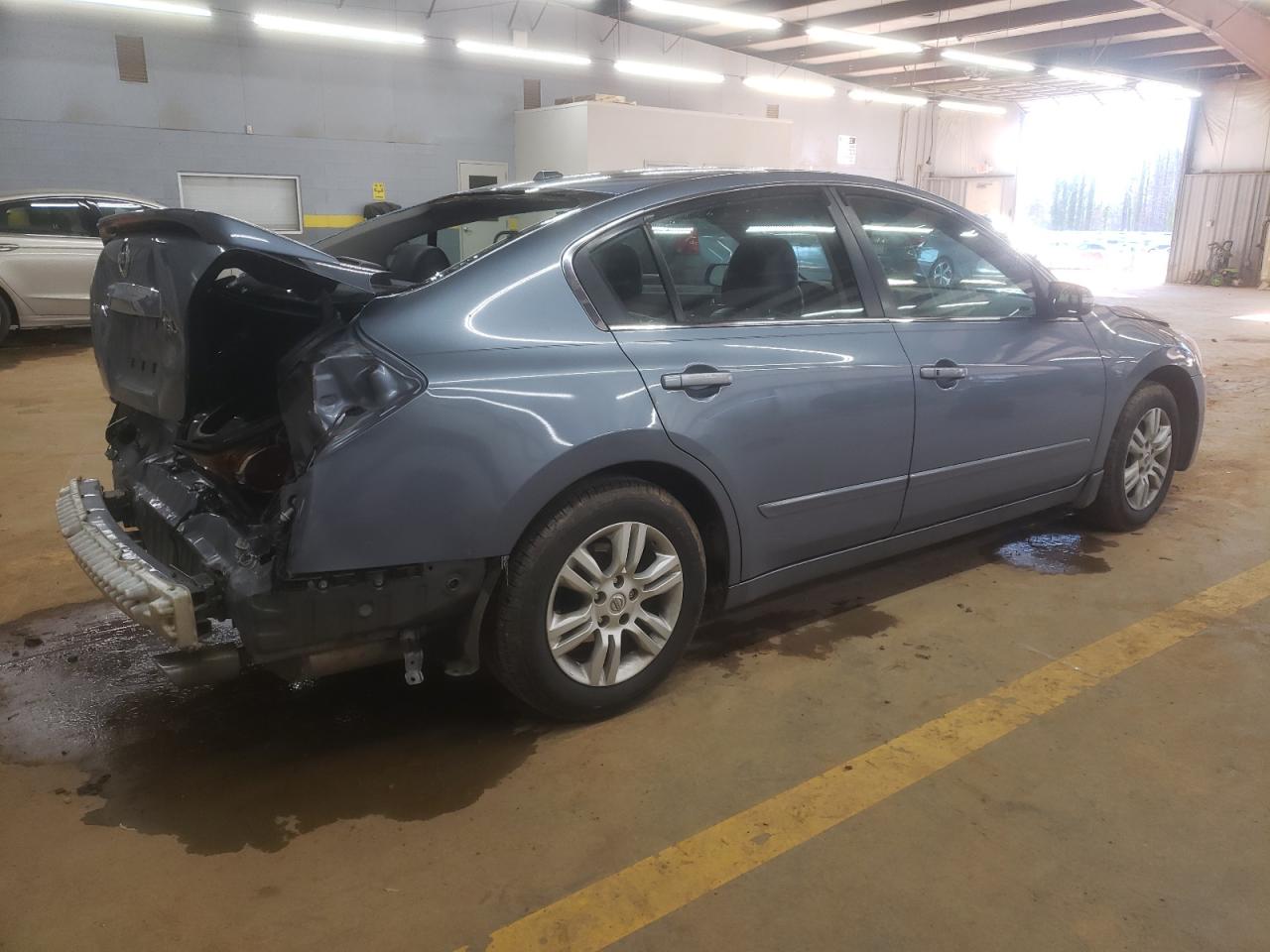 2012 Nissan Altima - Image 3