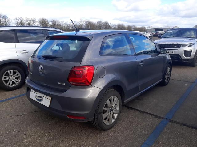 2015 VOLKSWAGEN POLO SE