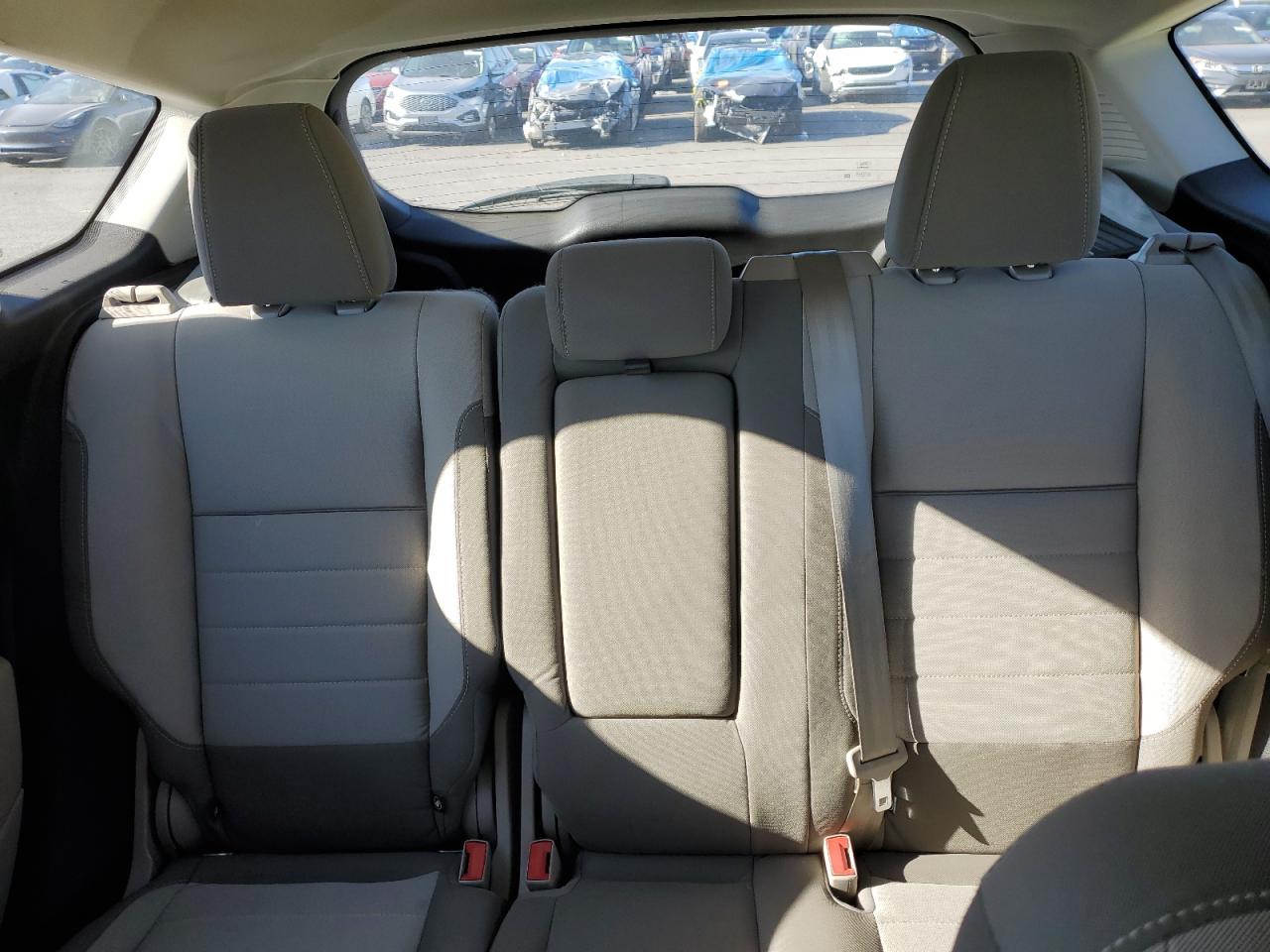 2015 Ford C-MAX - Image 10