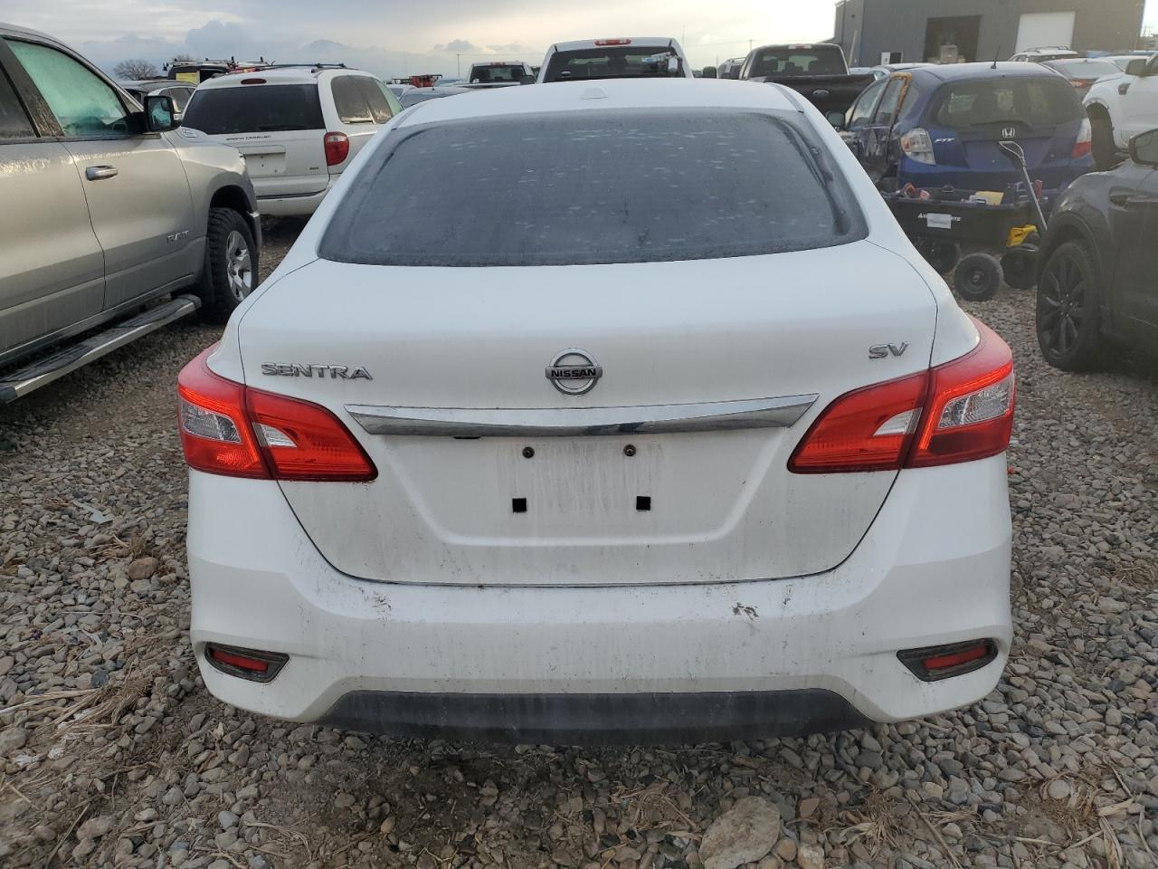 2018 Nissan Sentra - Image 6
