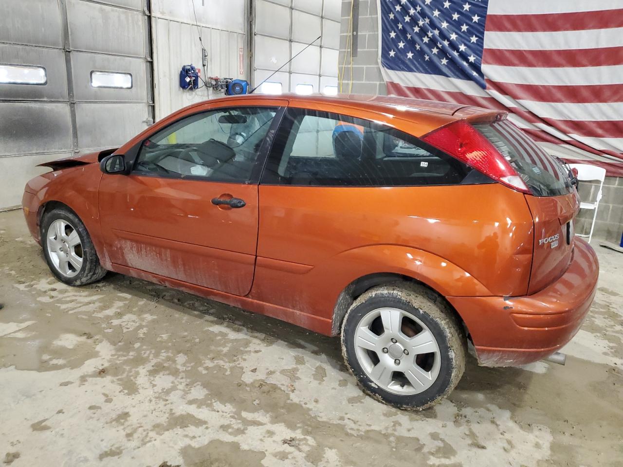 2005 Ford Focus - Image 2