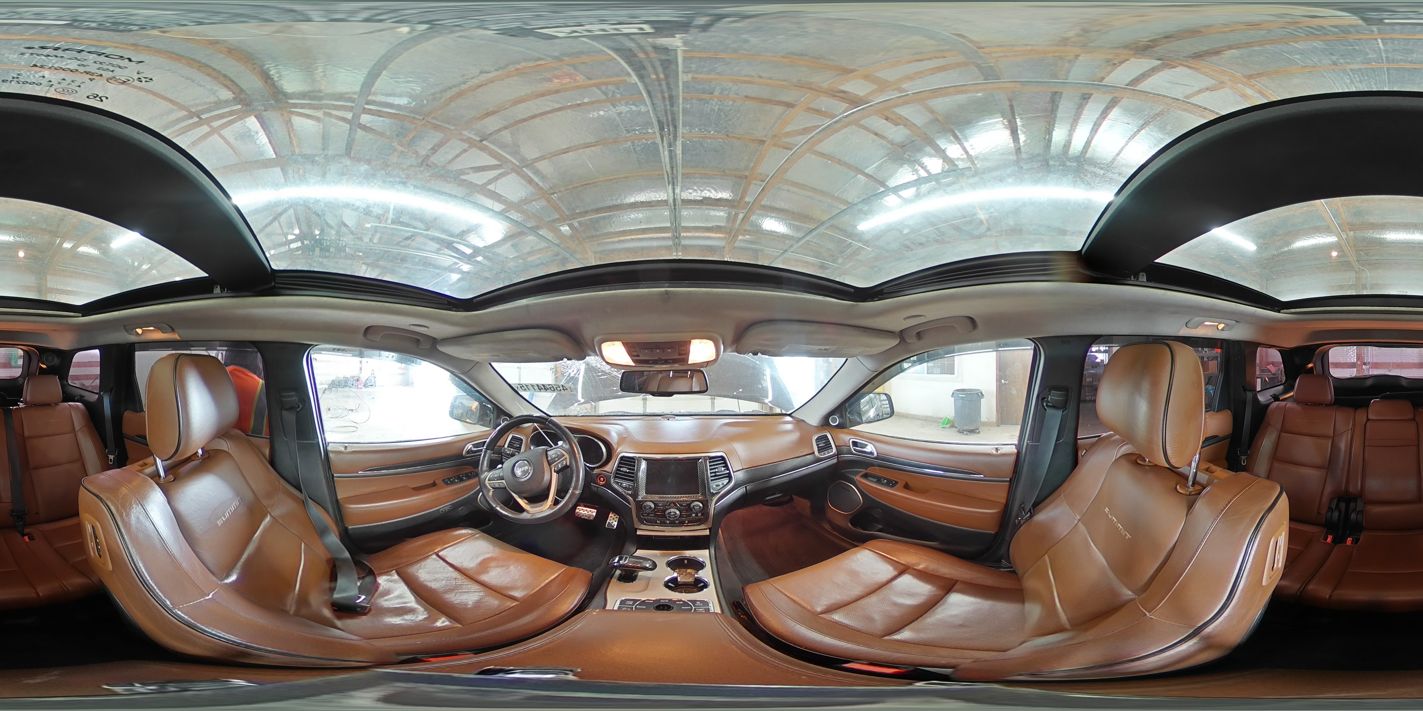 2015 Jeep Grand Cherokee - Image 15