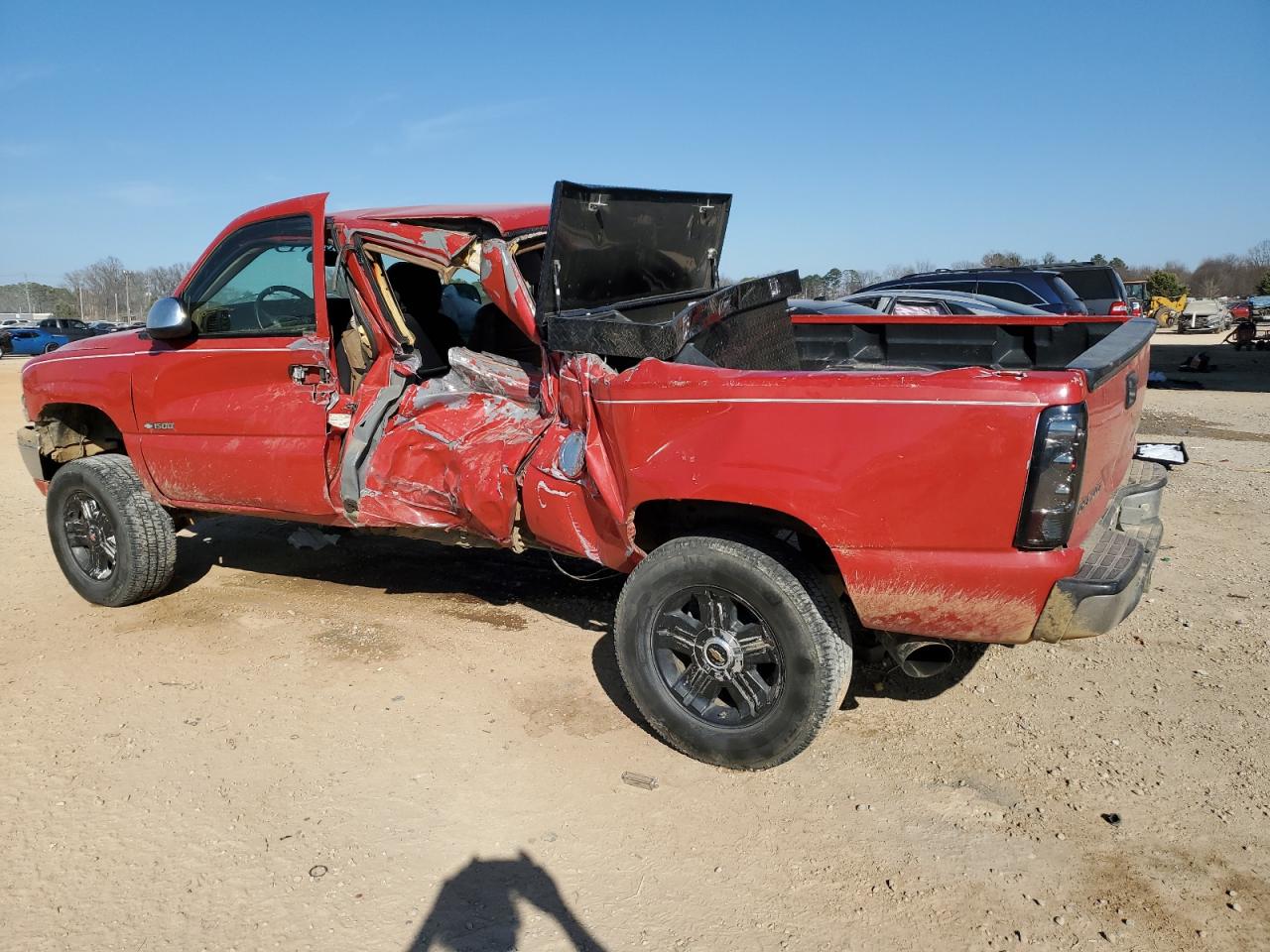 1999 Chevrolet Silverado - Image 2