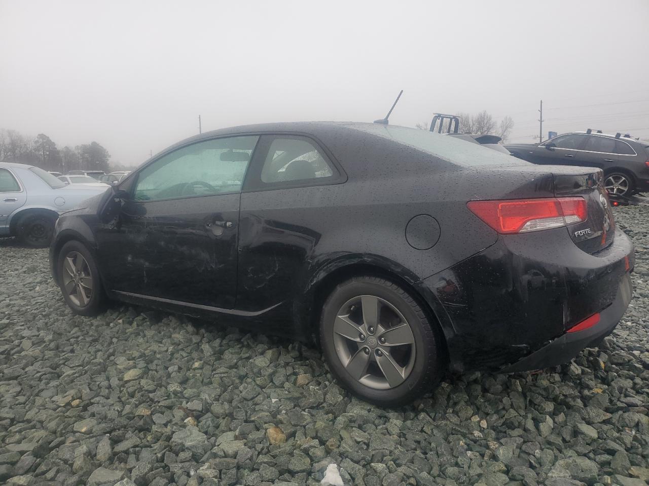 2011 Kia Forte - Image 2