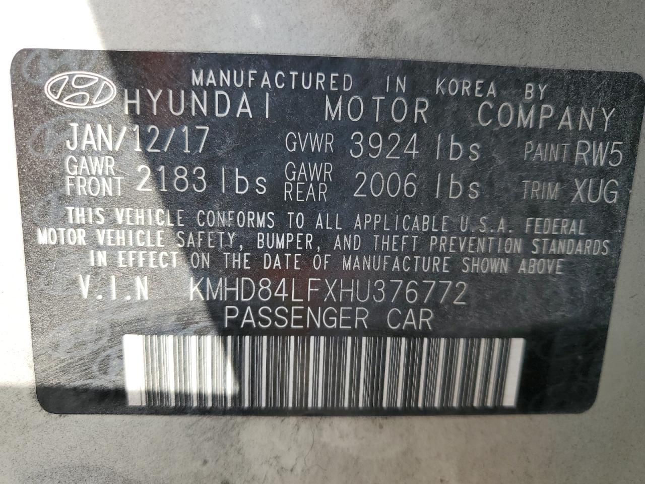 2017 Hyundai Elantra - Image 12