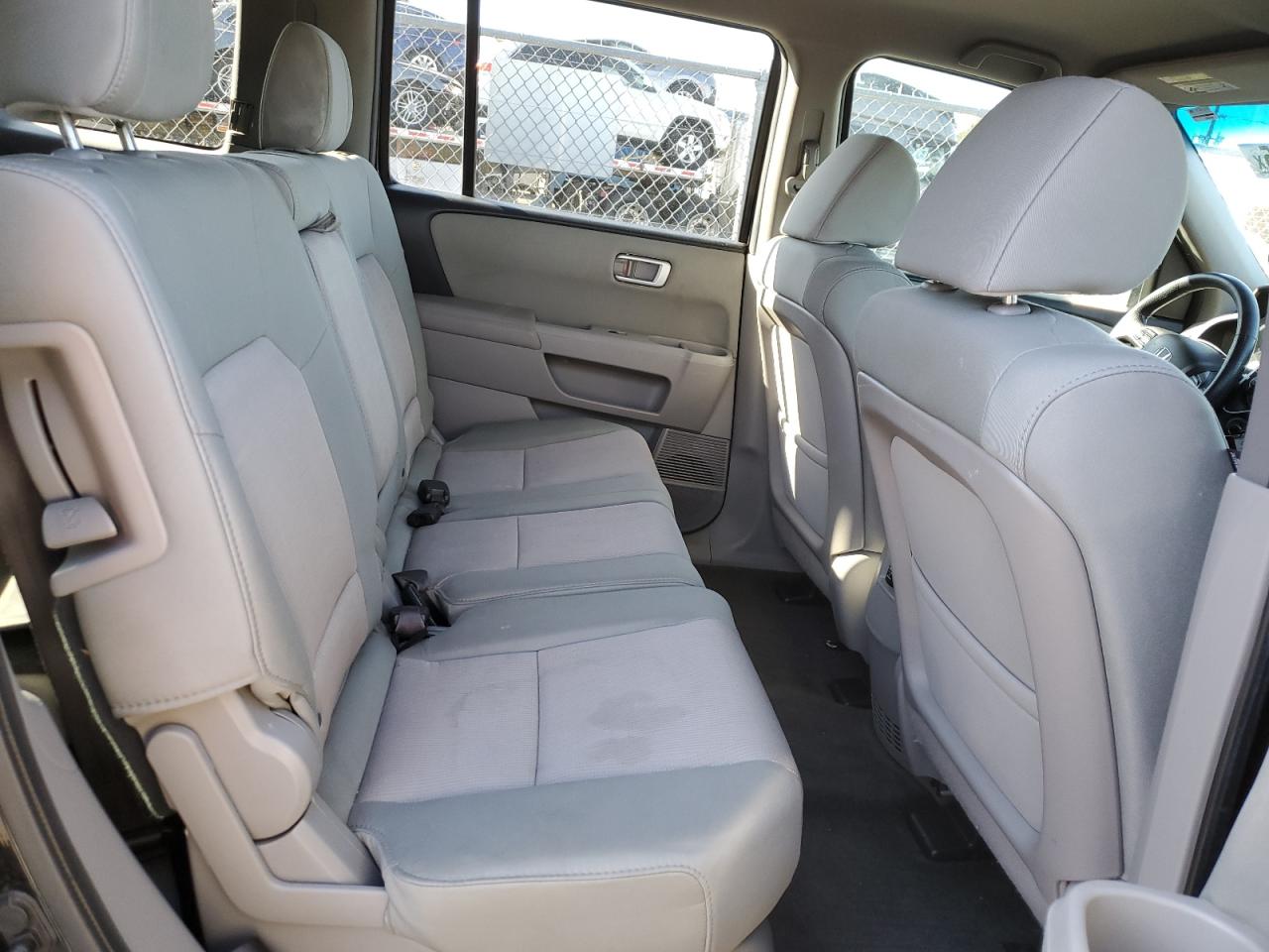 2012 Honda Pilot - Image 11