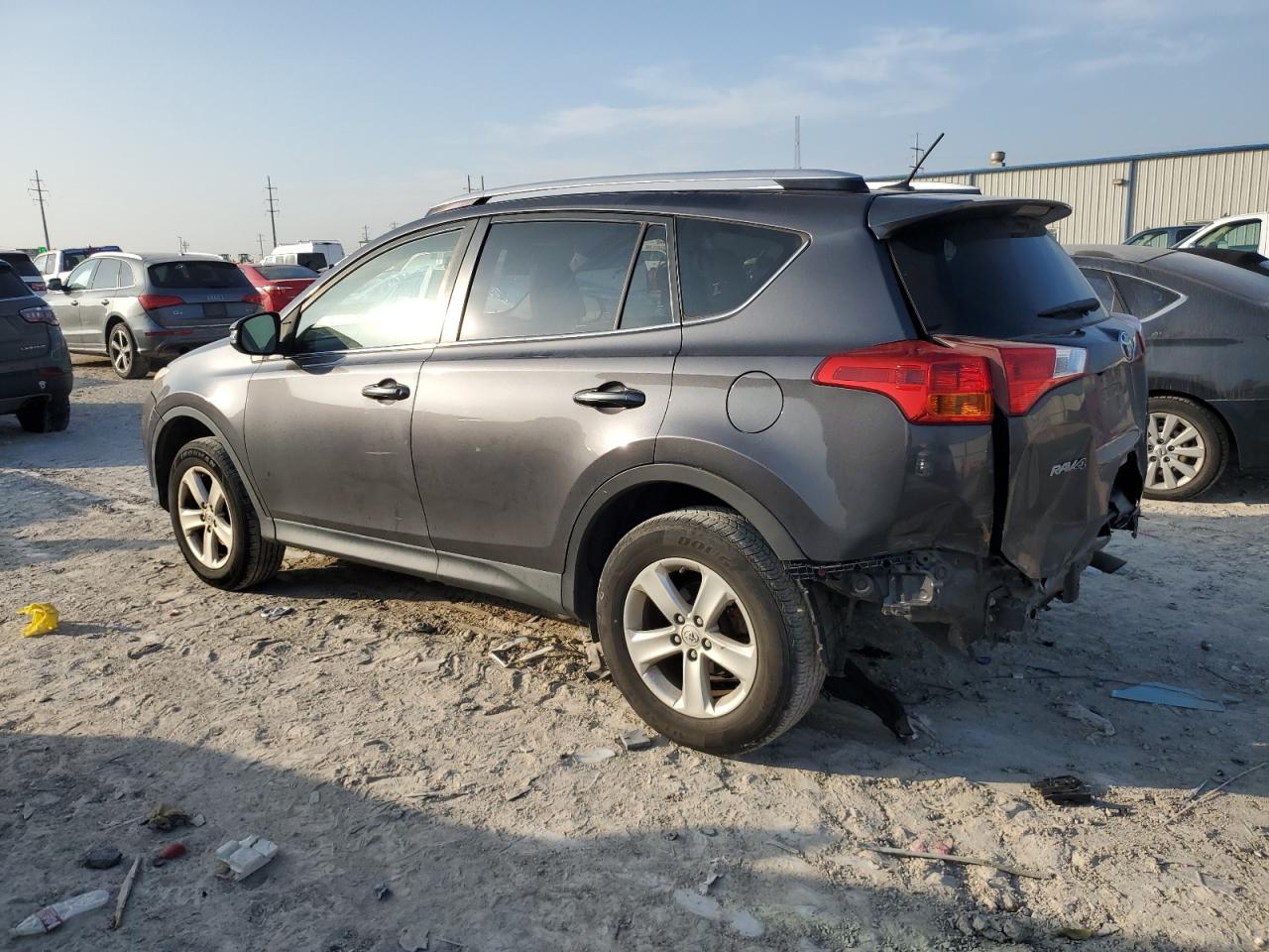2014 Toyota RAV 4 - Image 2