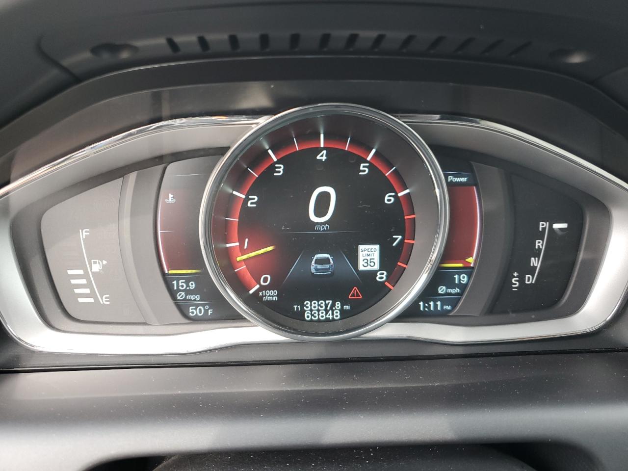2015 Volvo XC60 - Image 9