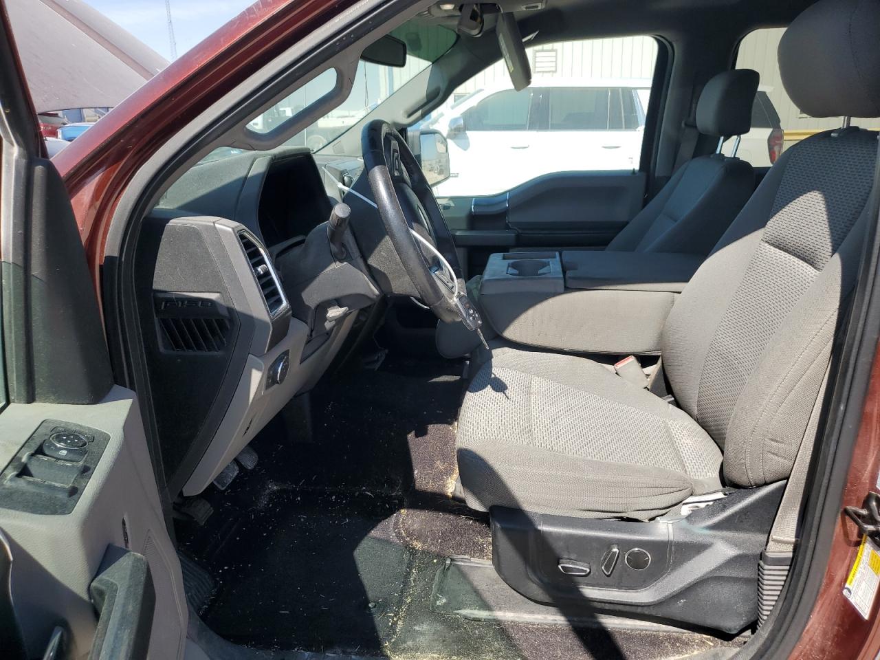 2015 Ford F-150 - Image 7