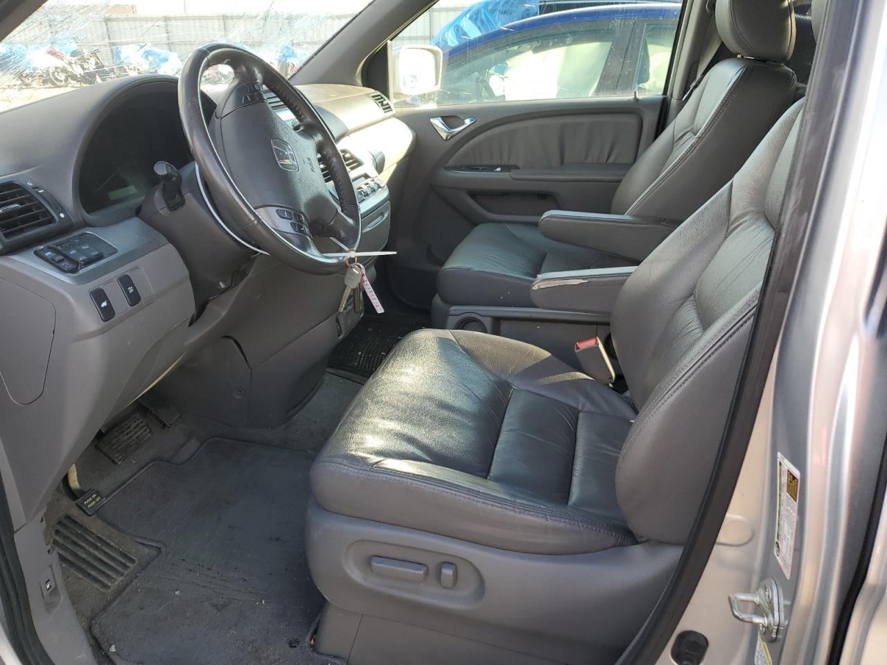 2010 Honda Odyssey - Image 7