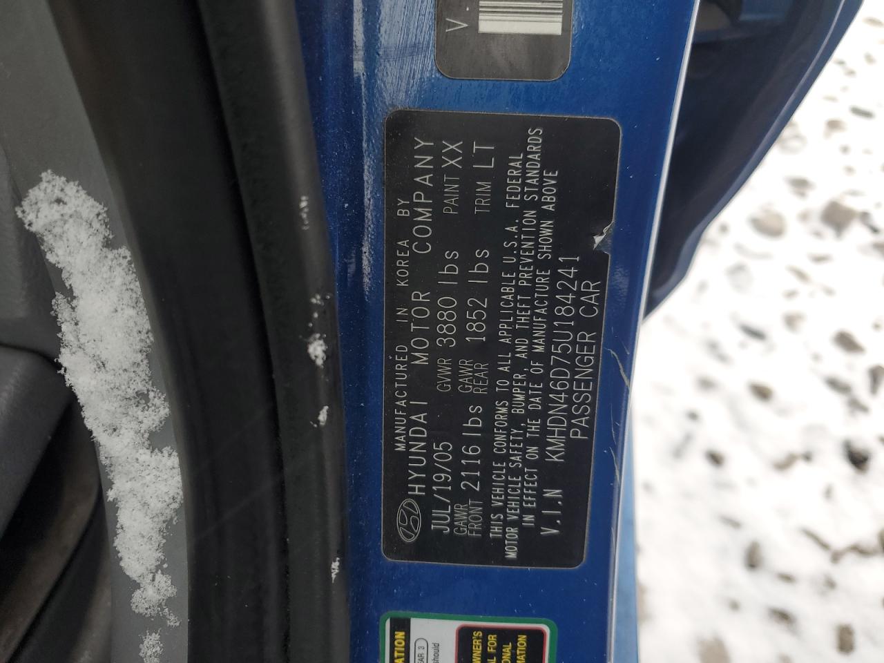 2005 Hyundai Elantra - Image 12