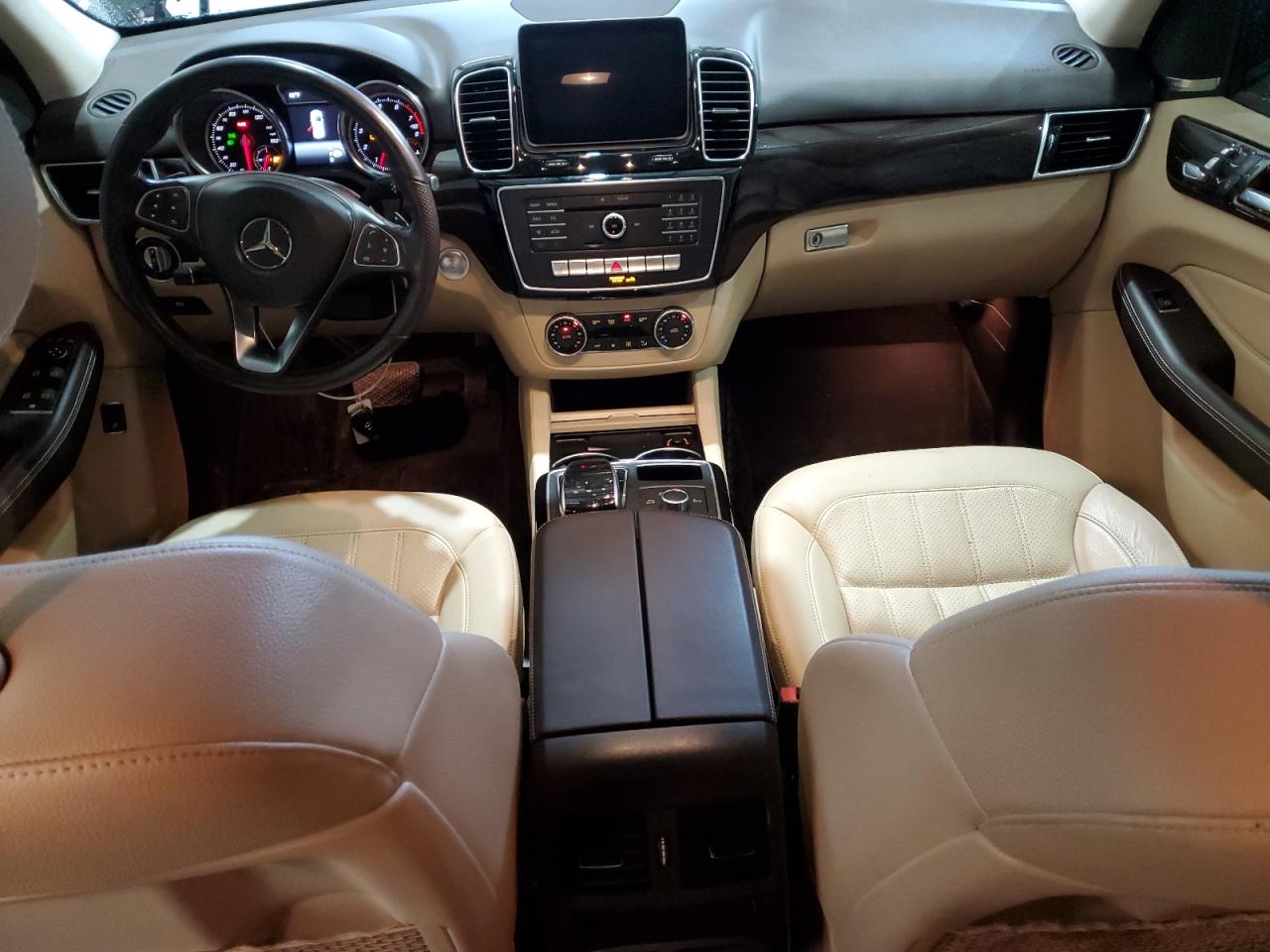 2017 Mercedes-Benz GLE - Image 8