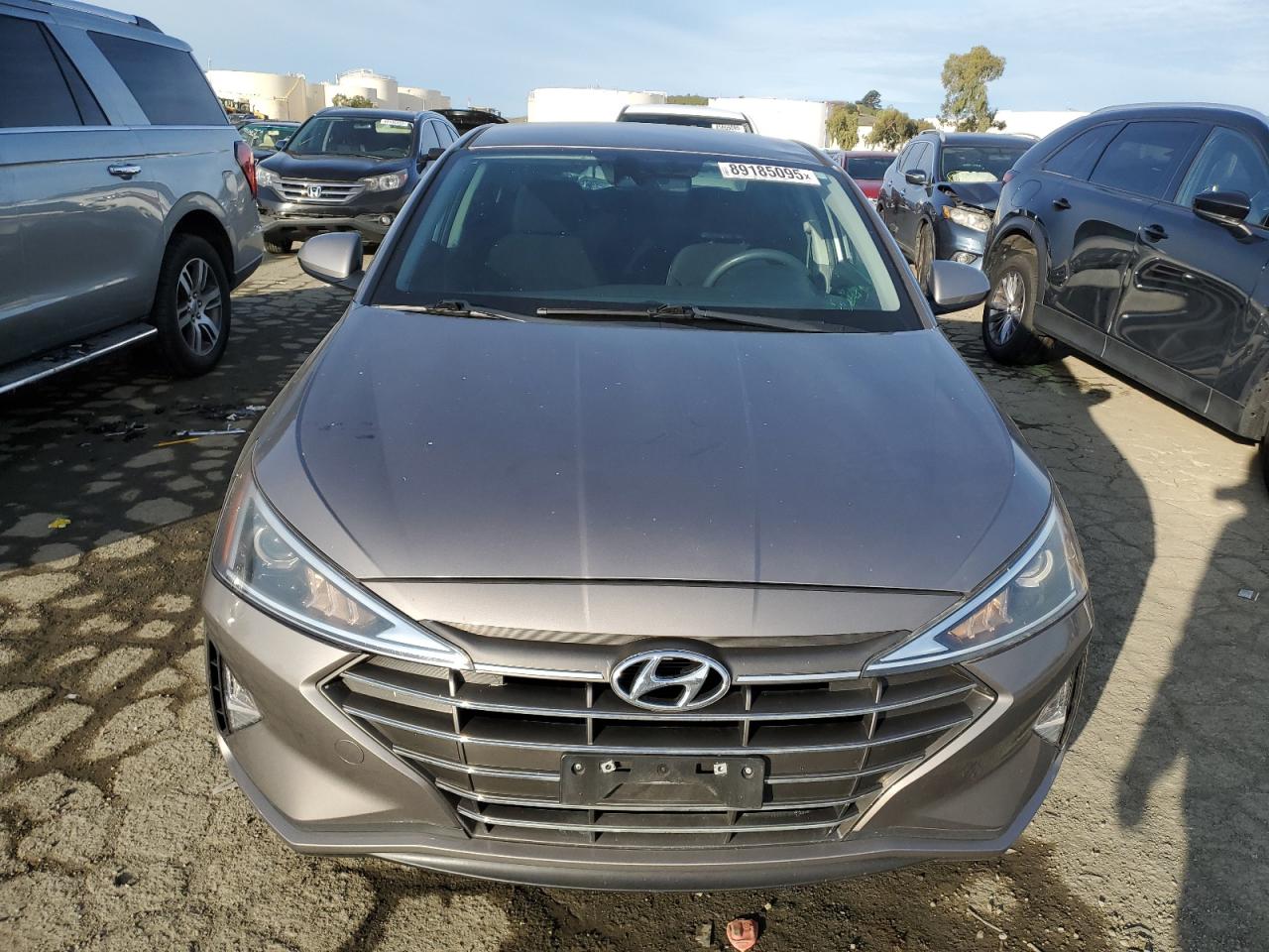 2020 Hyundai Elantra - Image 5