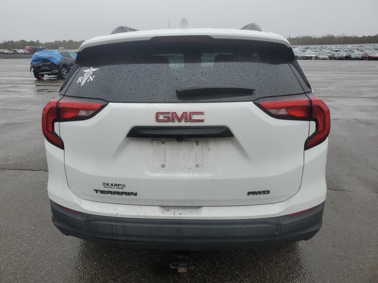 2020 GMC Terrain - Image 6