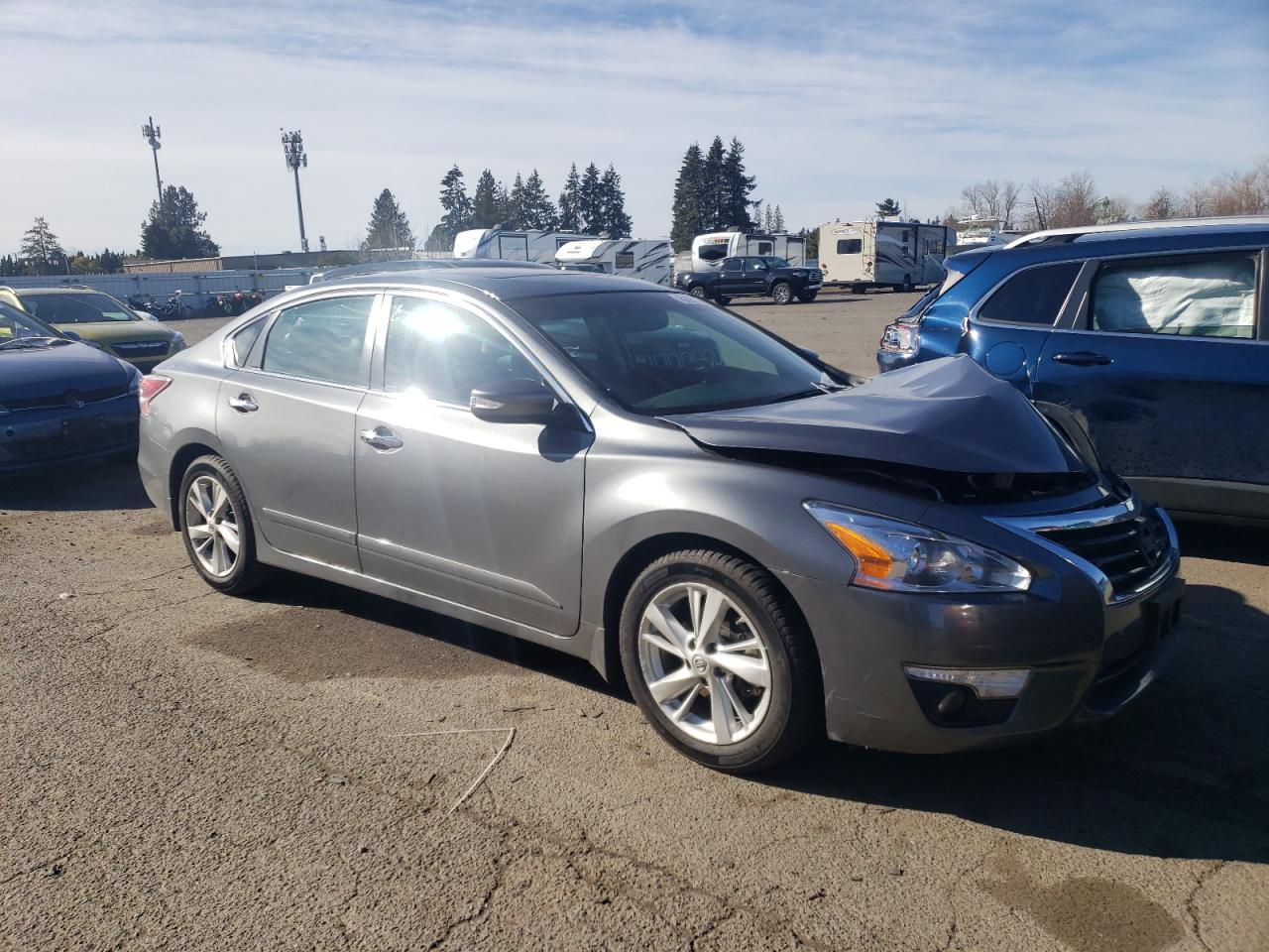 2015 Nissan Altima - Image 4