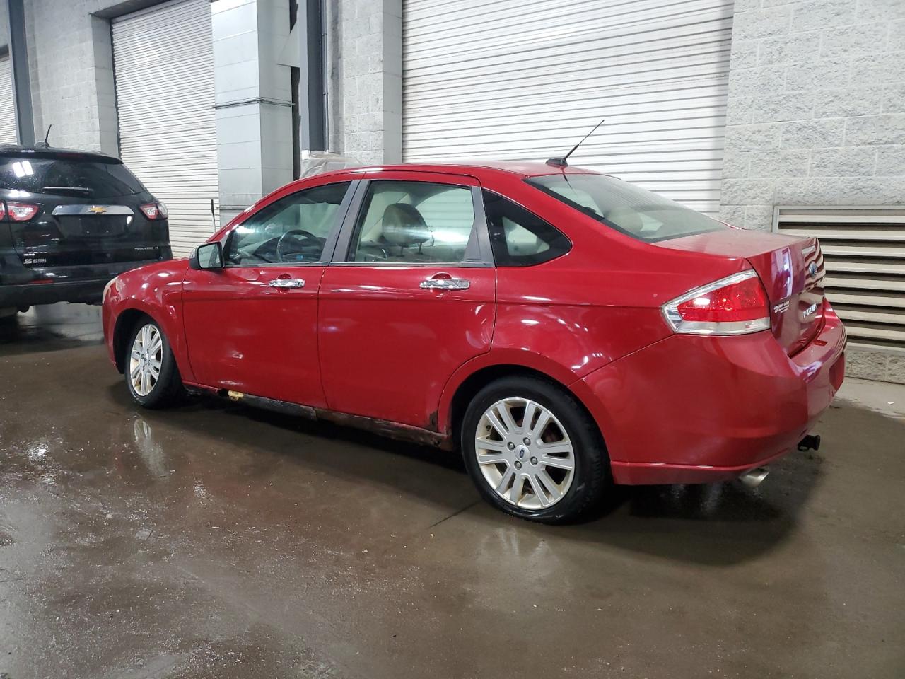 2010 Ford Focus - Image 2