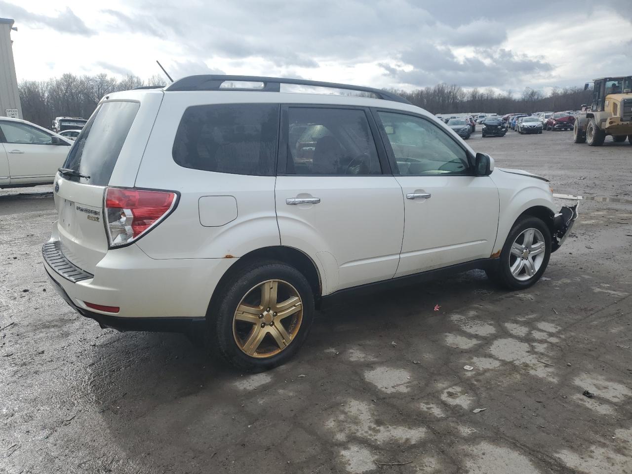 2010 Subaru Forester - Image 3