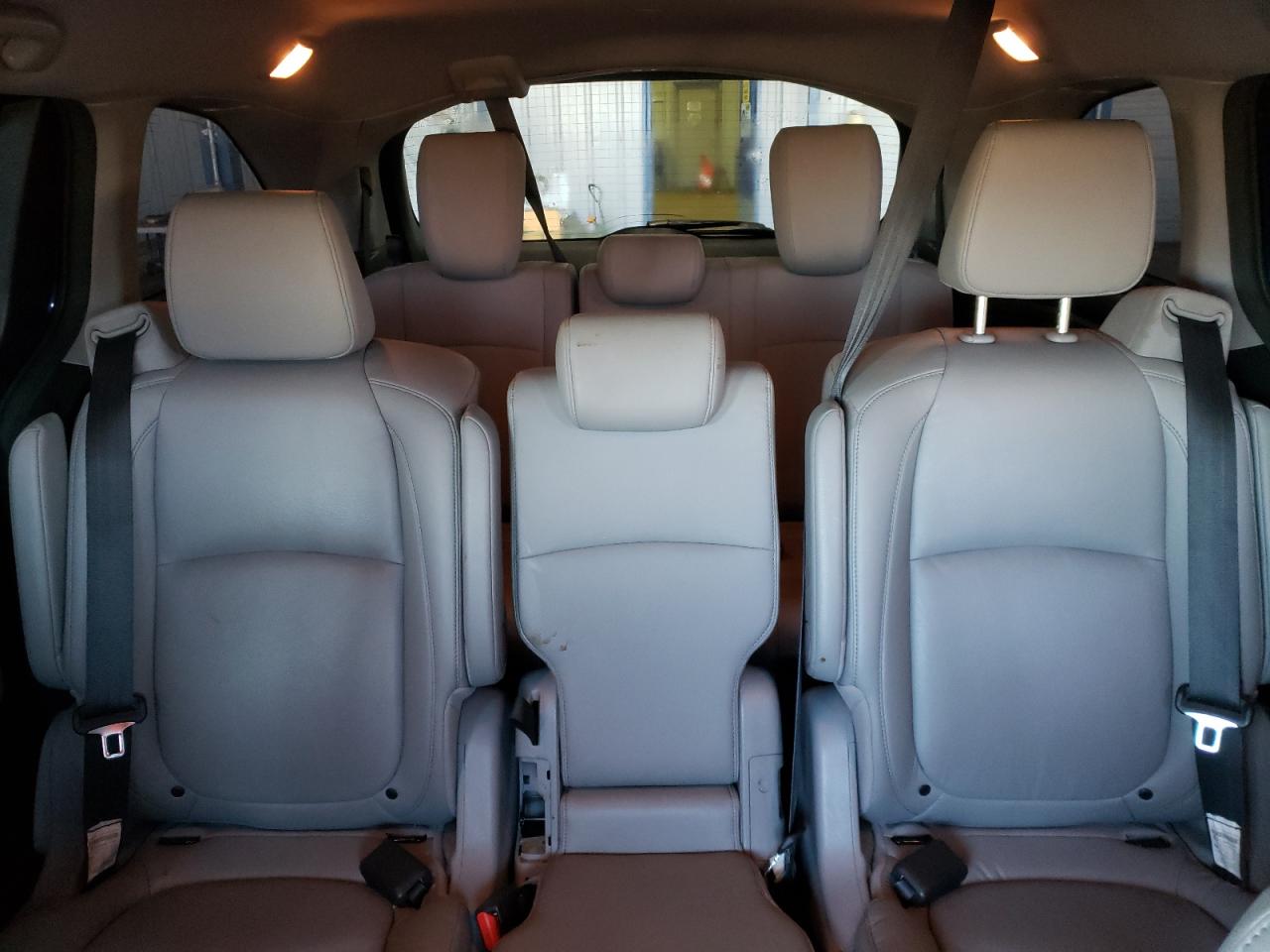 2021 Honda Odyssey - Image 10
