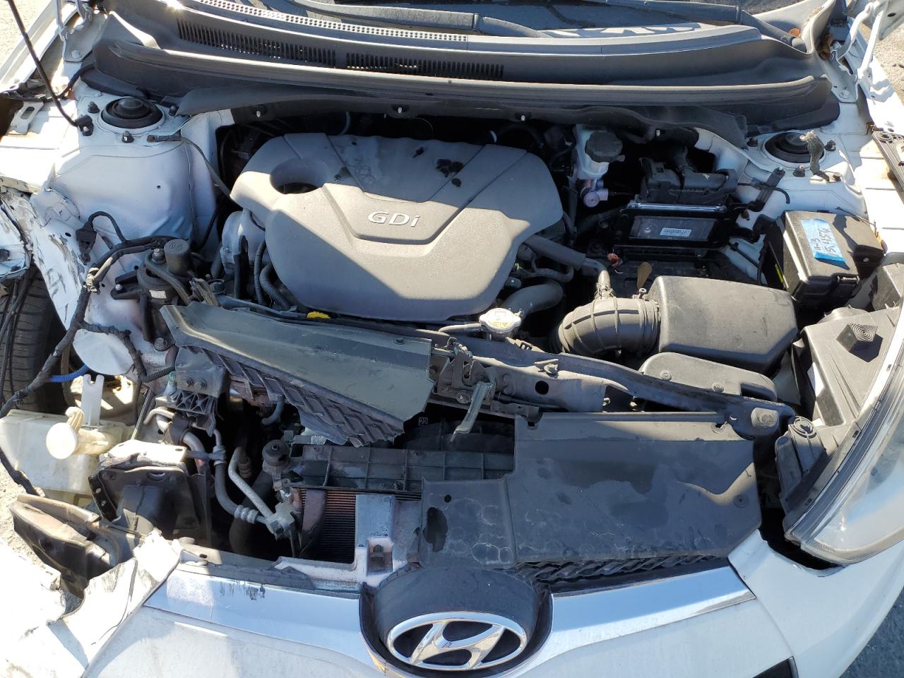 2012 Hyundai Veloster - Image 13