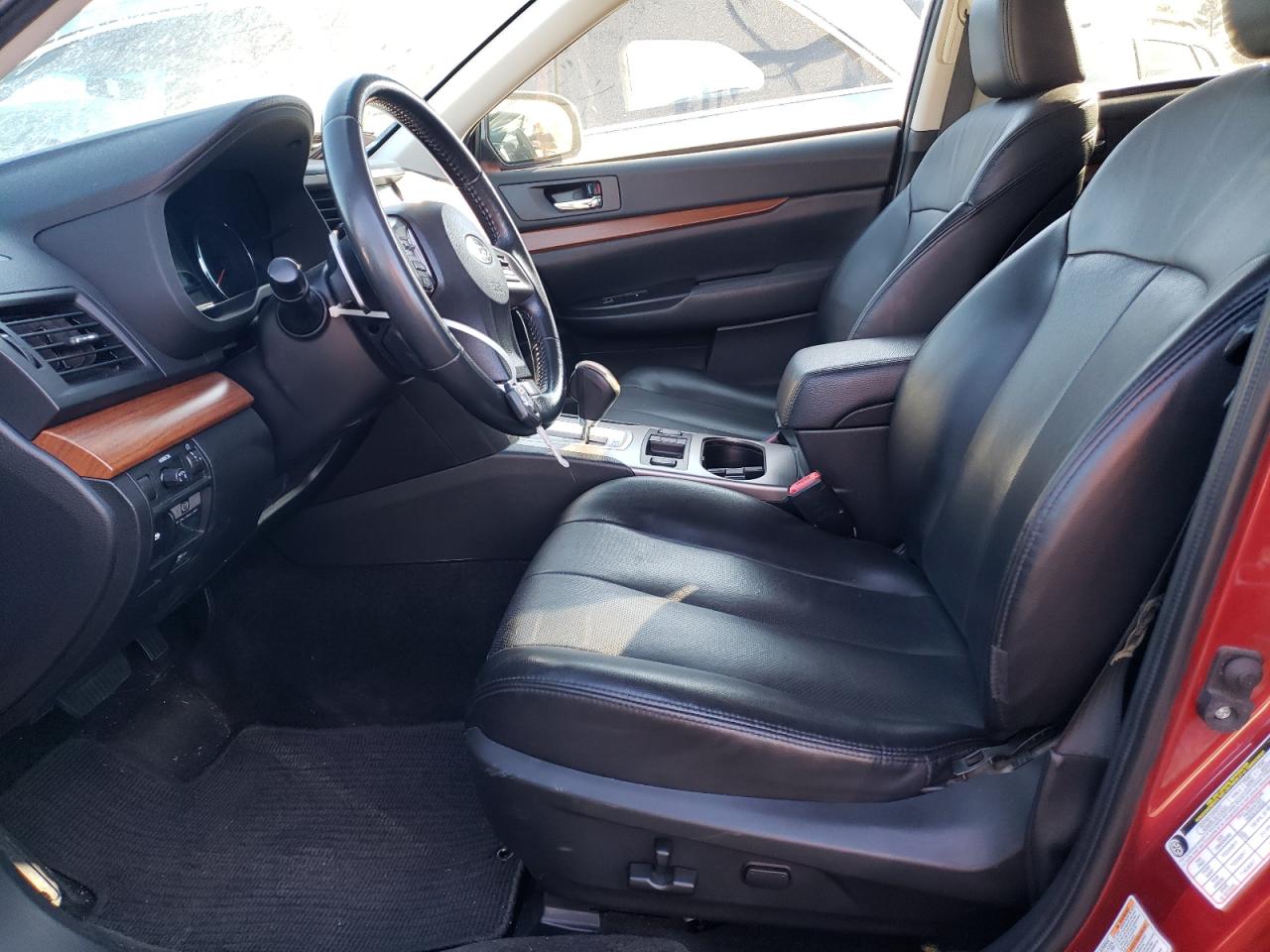 2014 Subaru Outback - Image 7