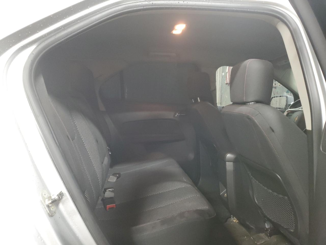 2011 Chevrolet Equinox - Image 10