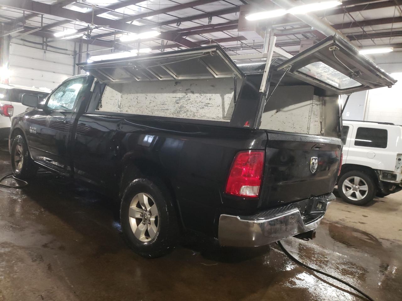 2015 RAM 1500 - Image 2