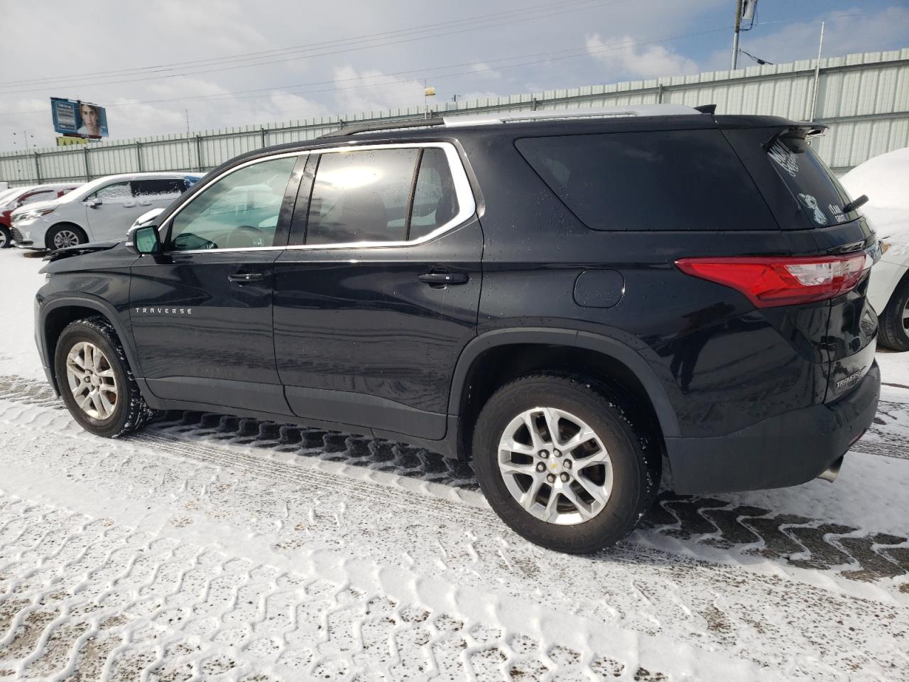 2018 Chevrolet Traverse - Image 2