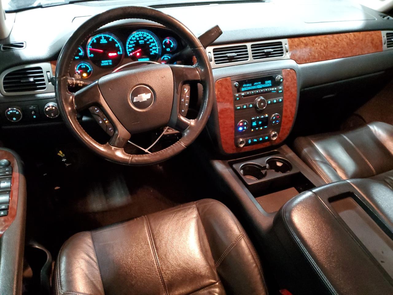 2008 Chevrolet Silverado - Image 8