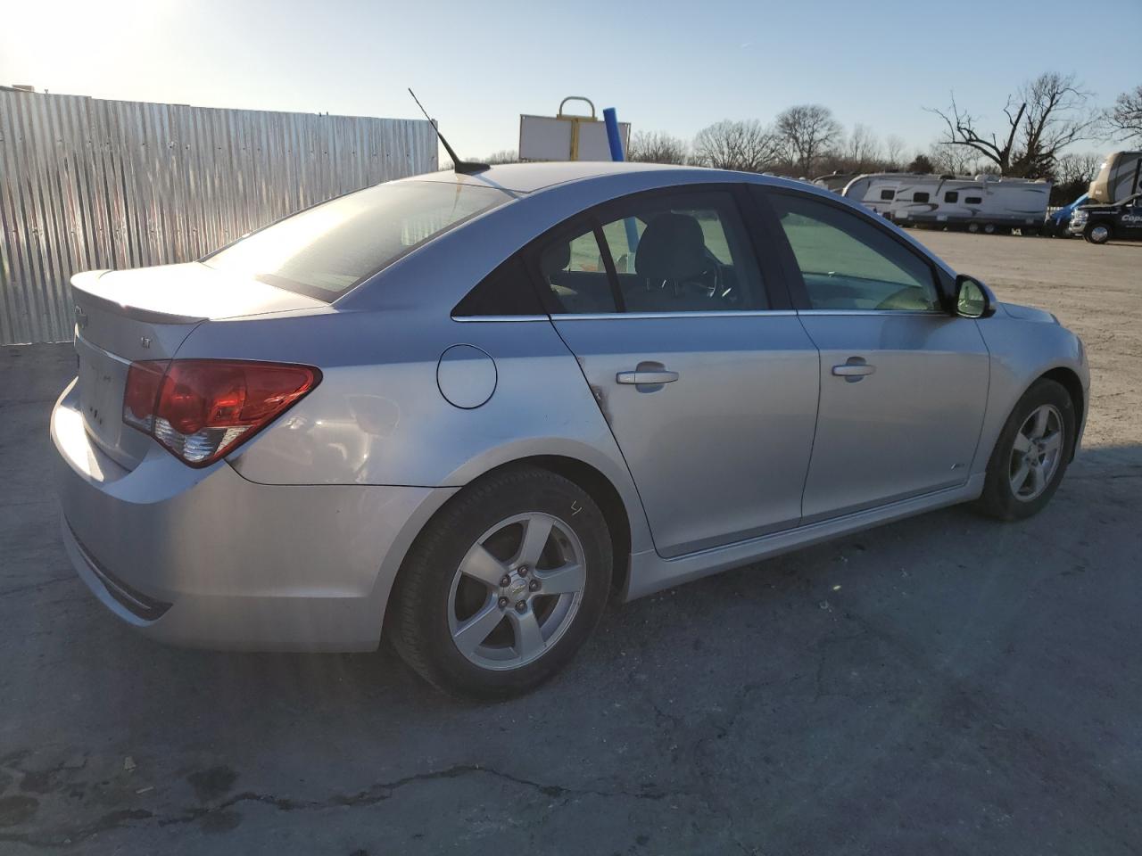 2011 Chevrolet Cruze - Image 3