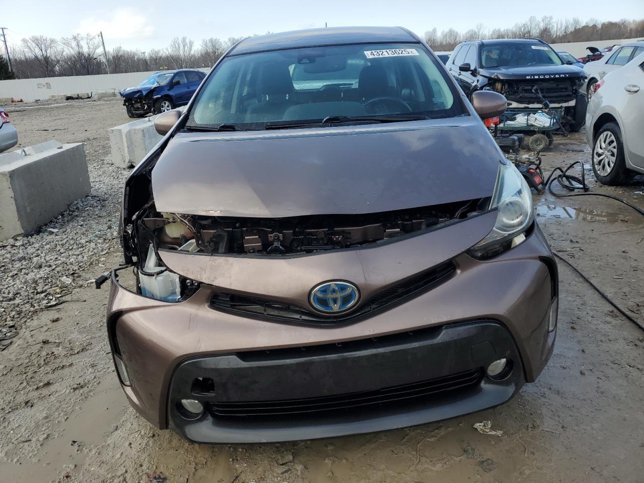 2015 Toyota Prius - Image 5