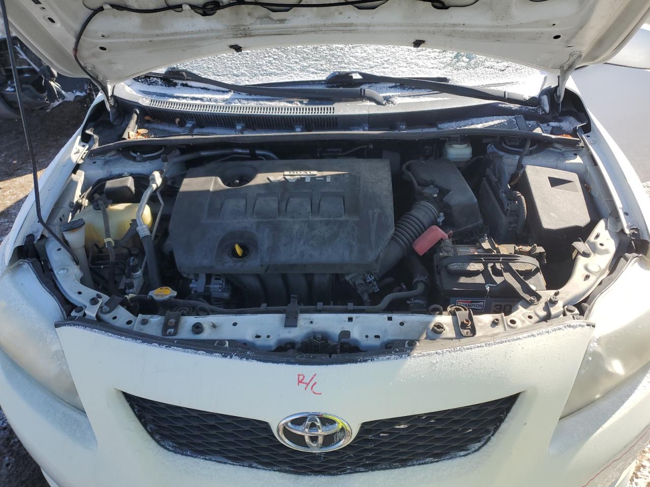 2010 Toyota Corolla - Image 11