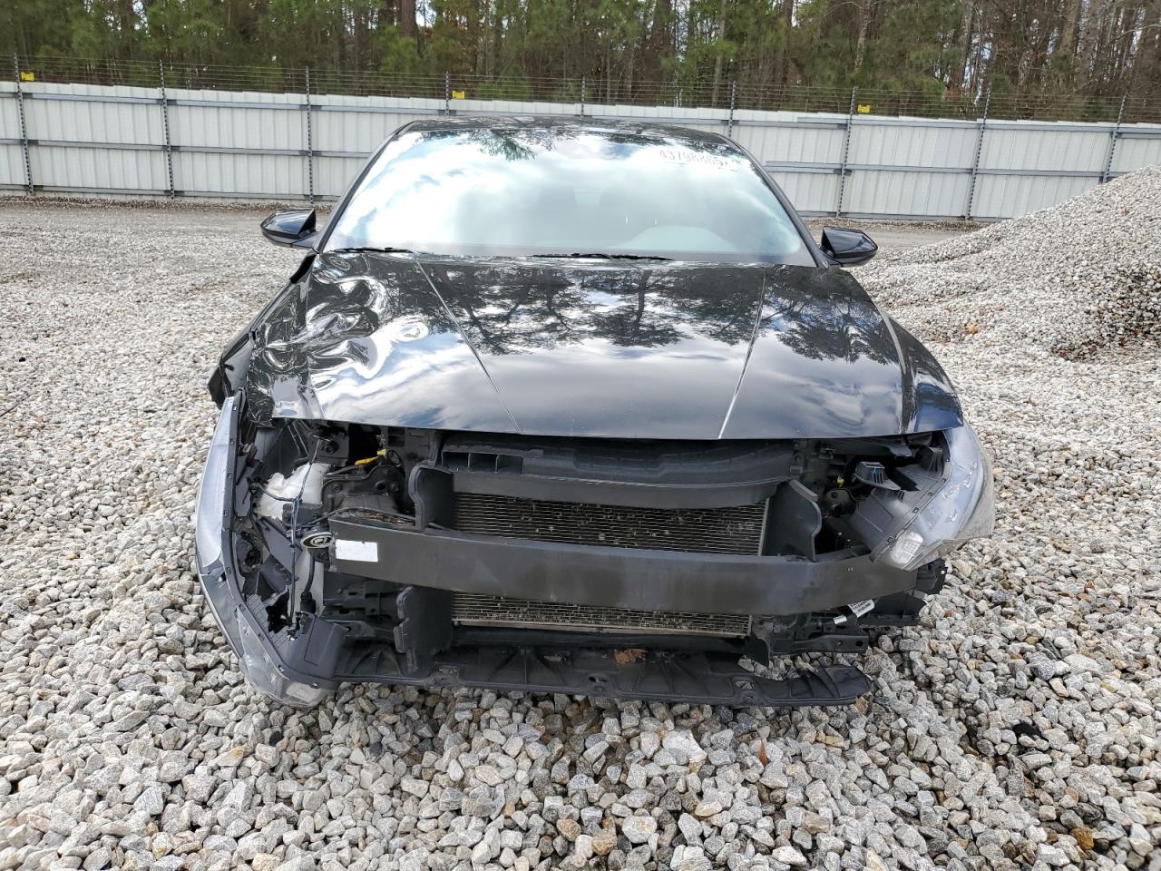 2021 Hyundai Elantra - Image 5