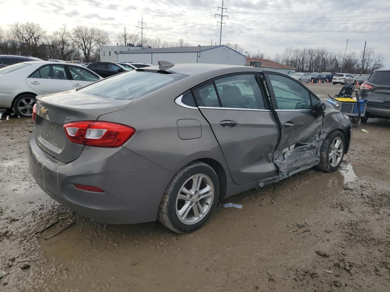 2017 Chevrolet Cruze - Image 3