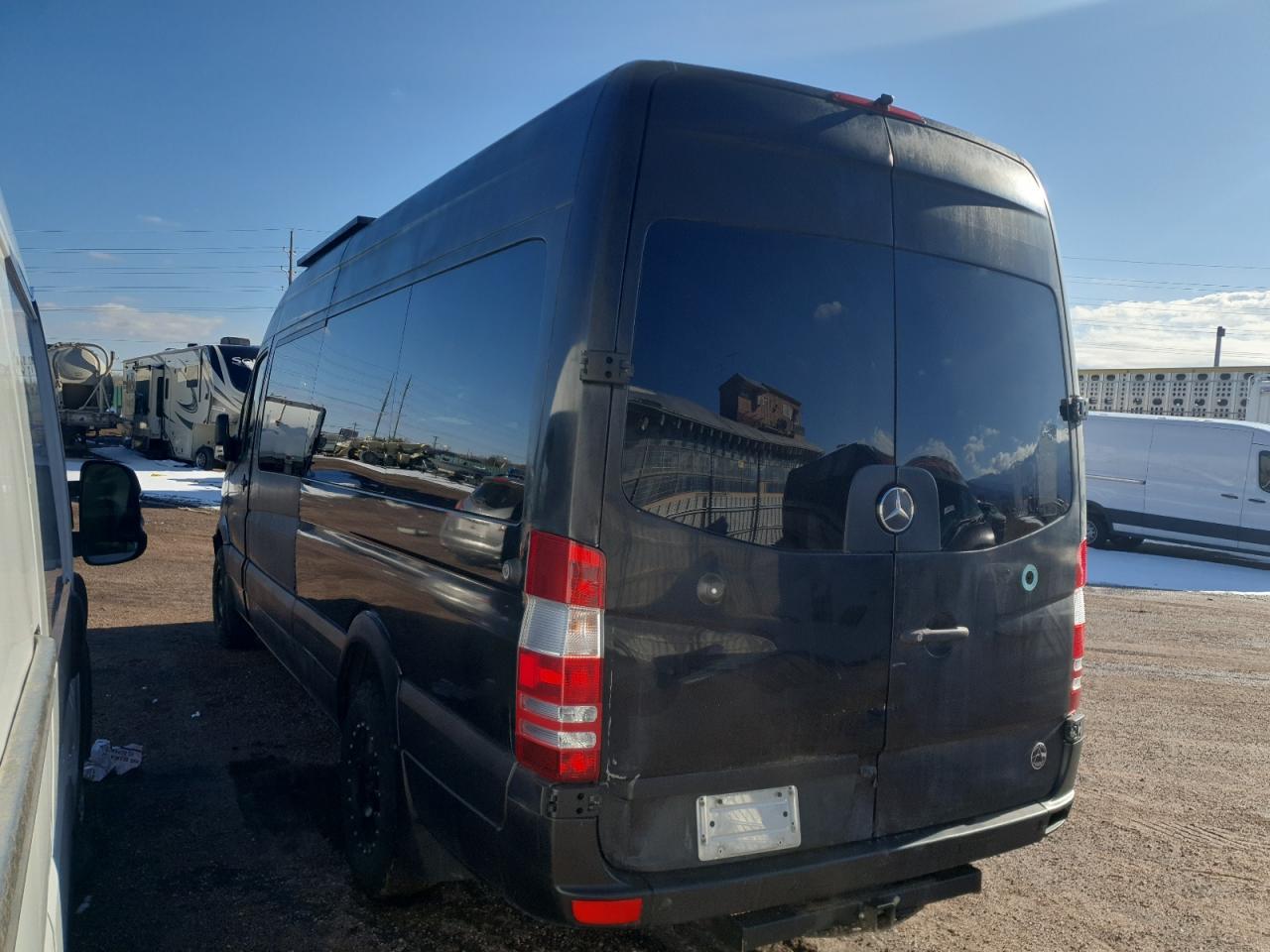 2015 Mercedes-Benz Sprinter - Image 2