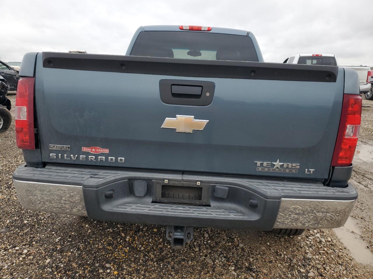2011 Chevrolet Silverado - Image 6