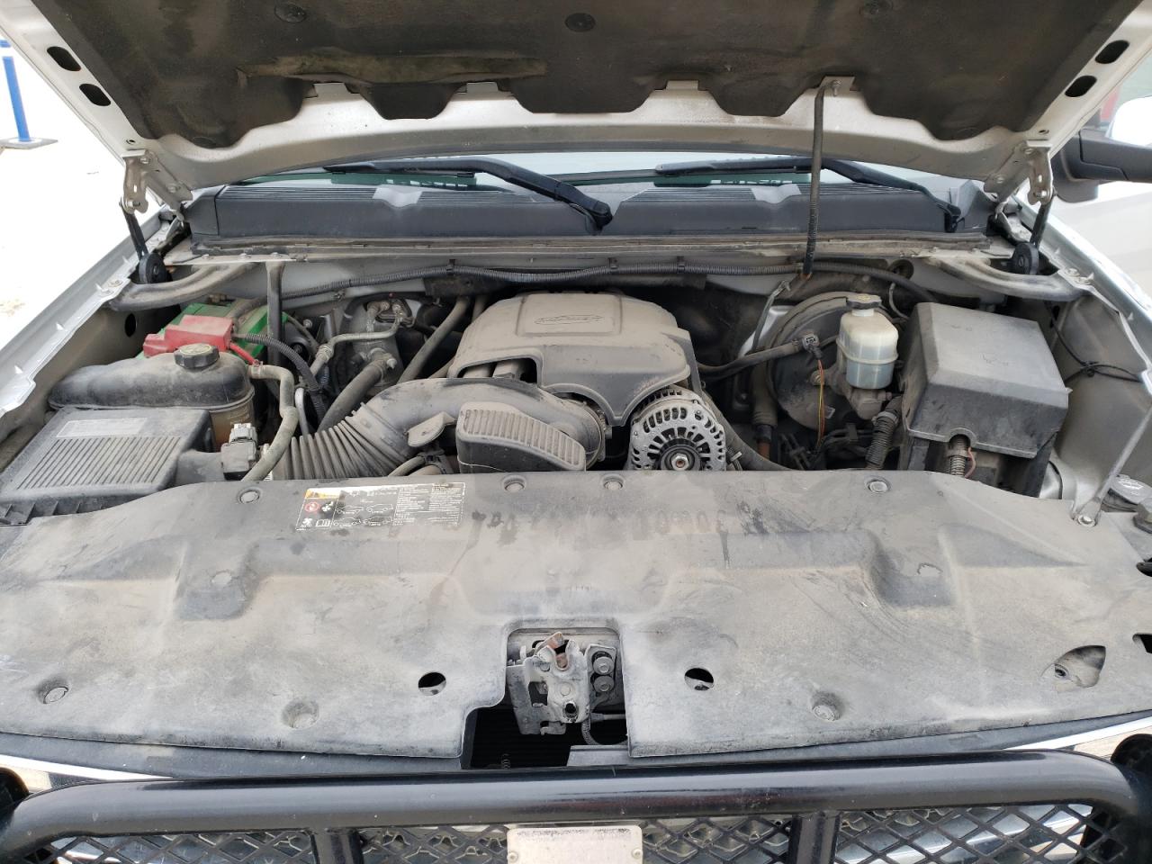 2013 Chevrolet Silverado - Image 13