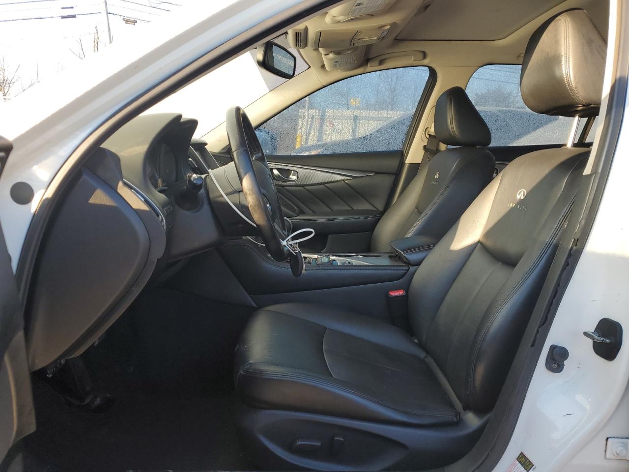2014 Infiniti Q50 - Image 7