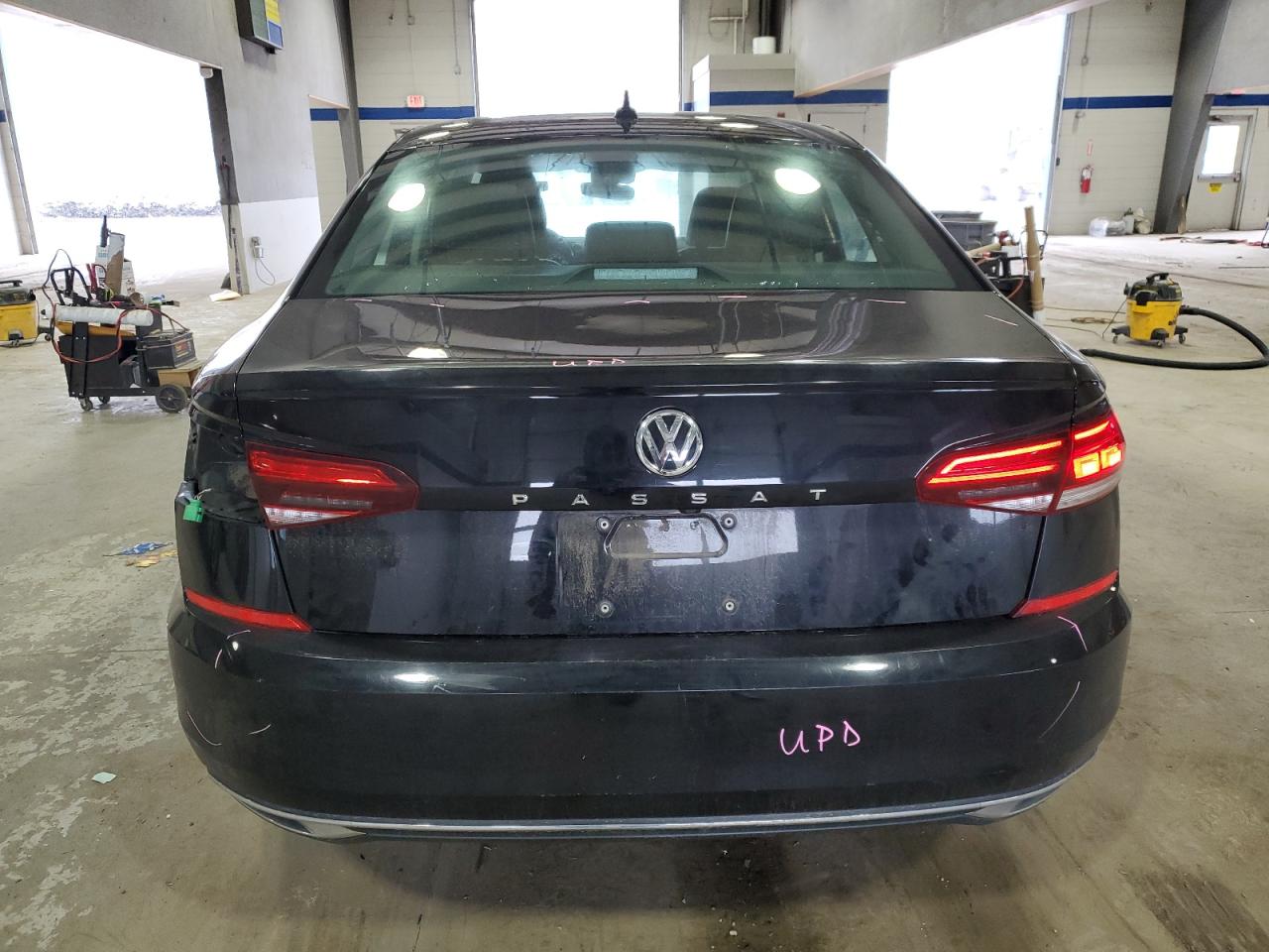 2020 Volkswagen Passat - Image 6